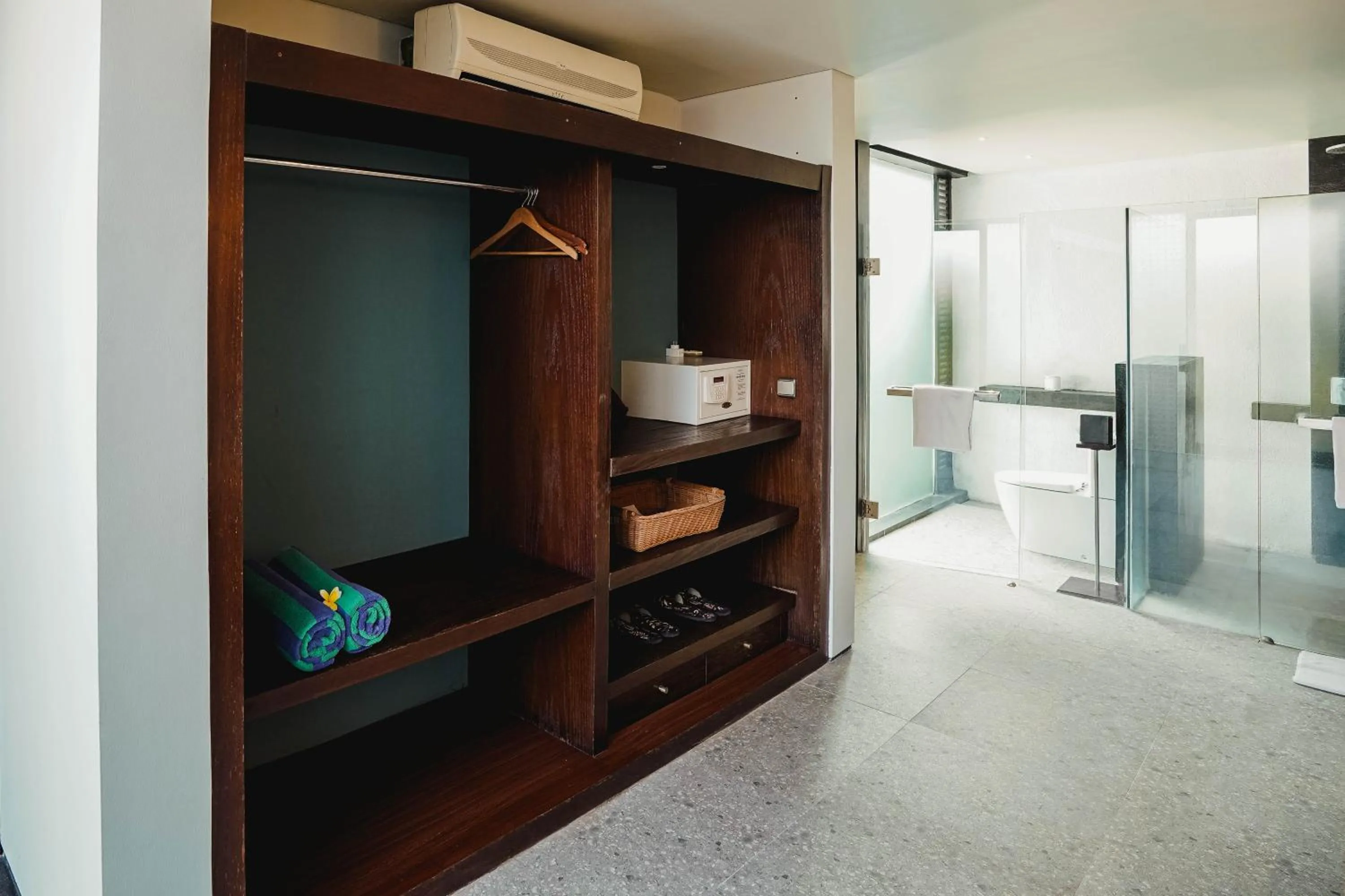 Shower in Javana Royal Villas