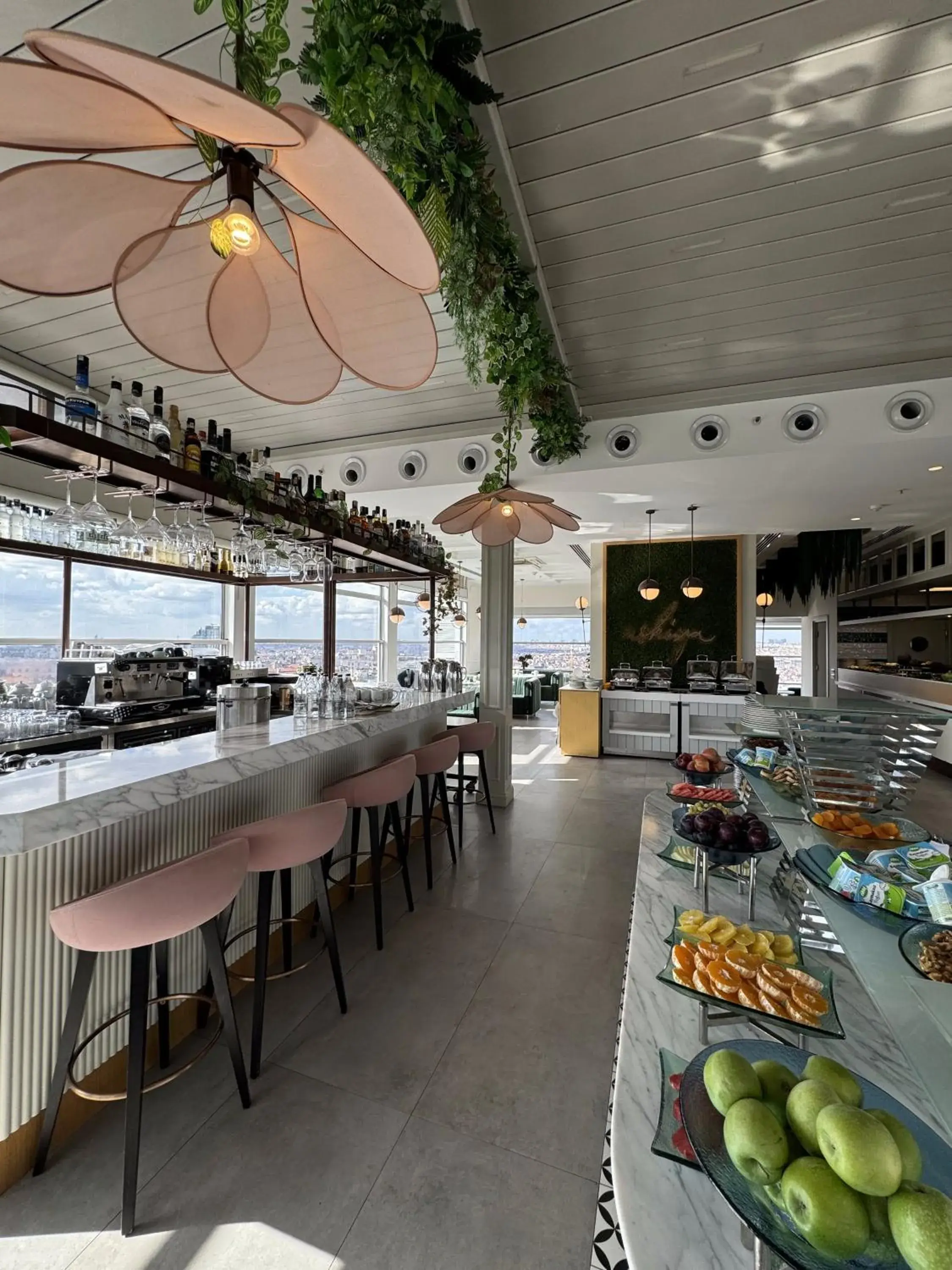 Restaurant/places to eat in CVK Taksim Hotel Istanbul Restaurant/places to eat in CVK Taksim Hotel Istanbul