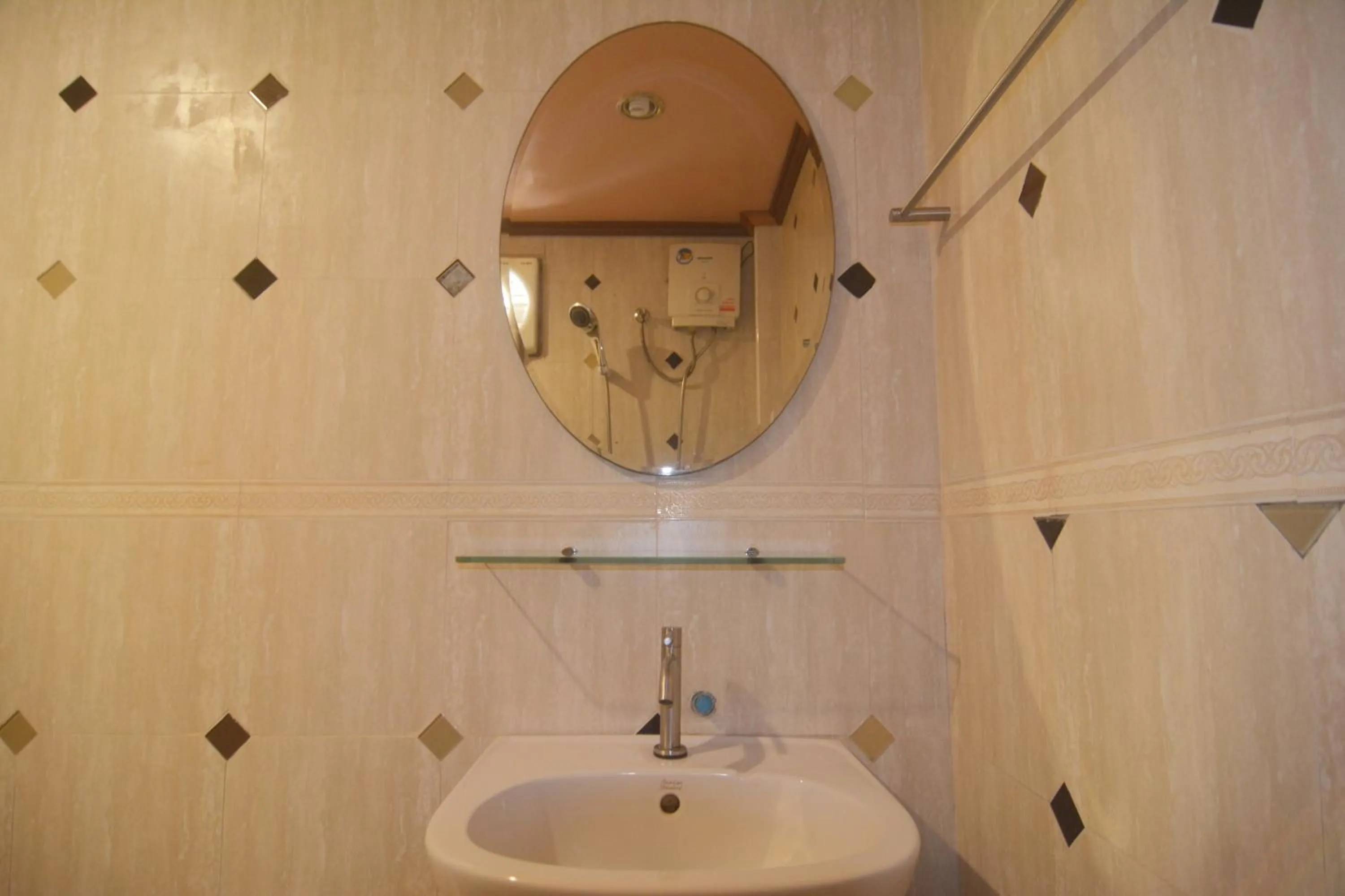 Bathroom in Kantiang Bay View Resort