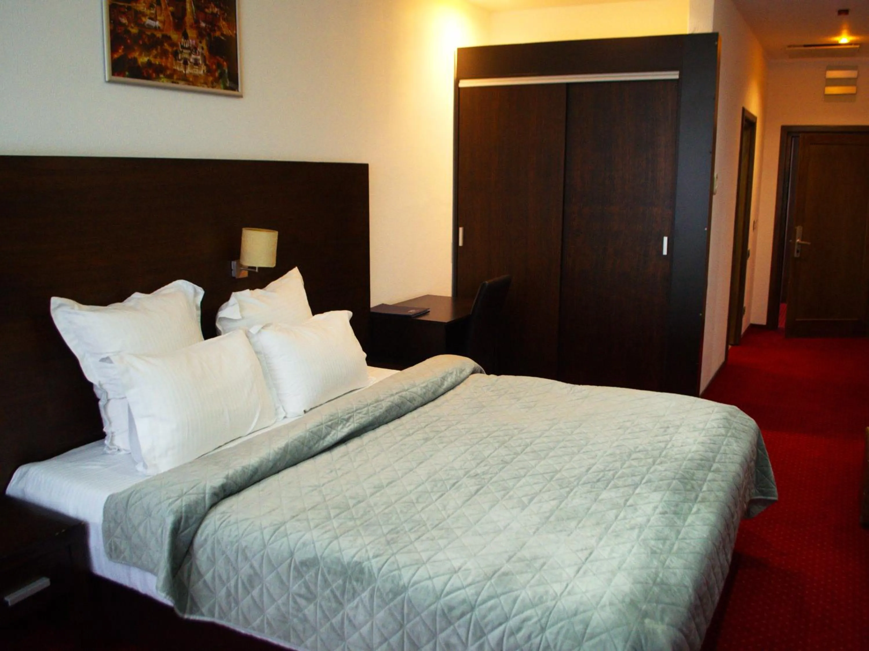 Photo of the whole room, Bed in Hotel EMD