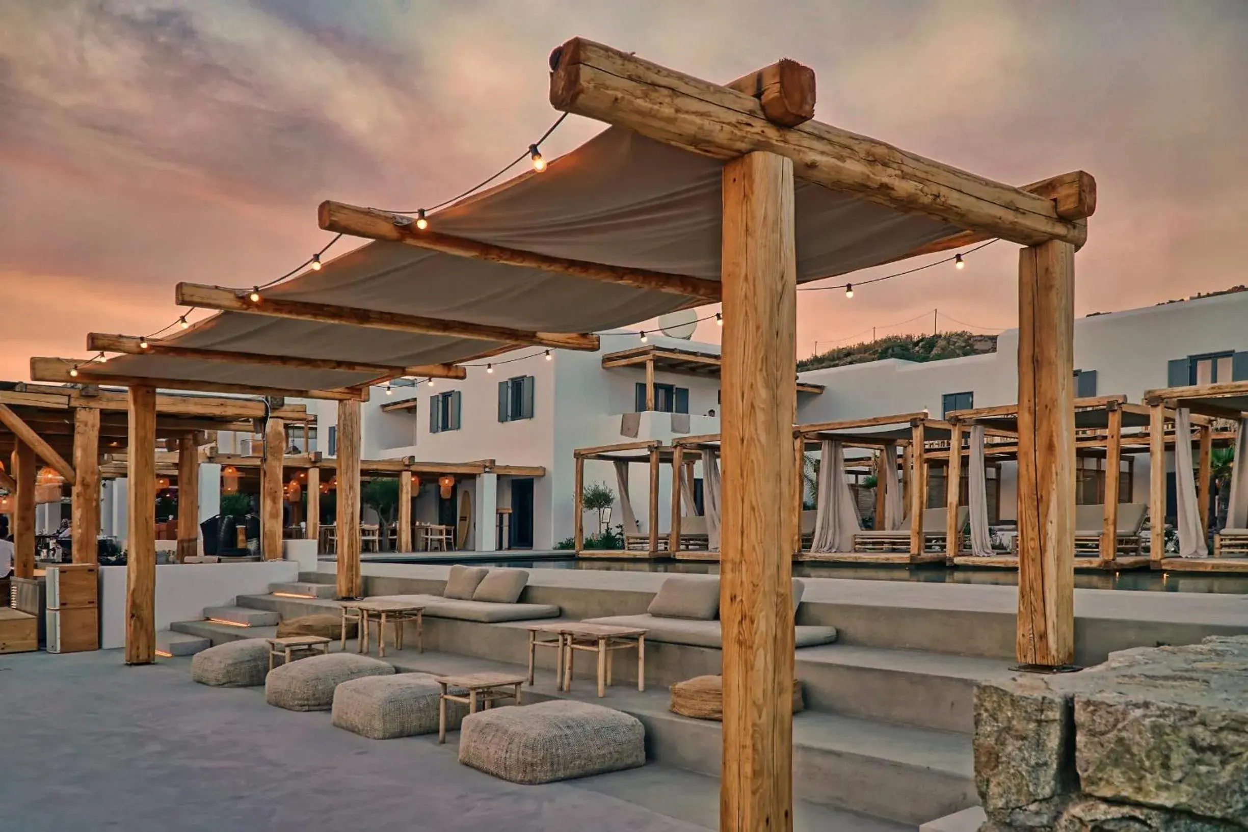 Property building in Branco Mykonos Property building in Branco Mykonos