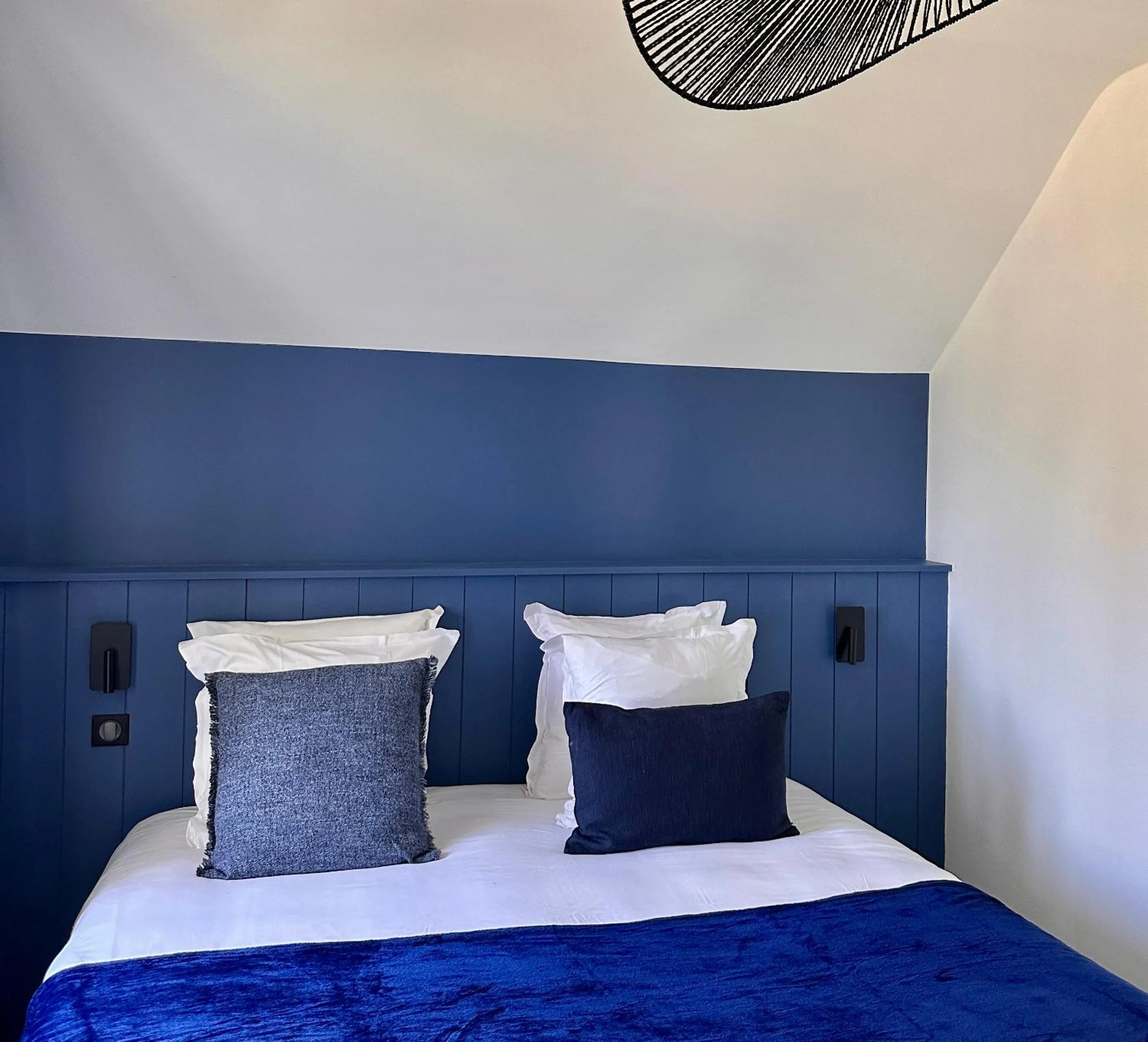 Standard Double Room in L'Armoric Hôtel - RÉNOVÉ