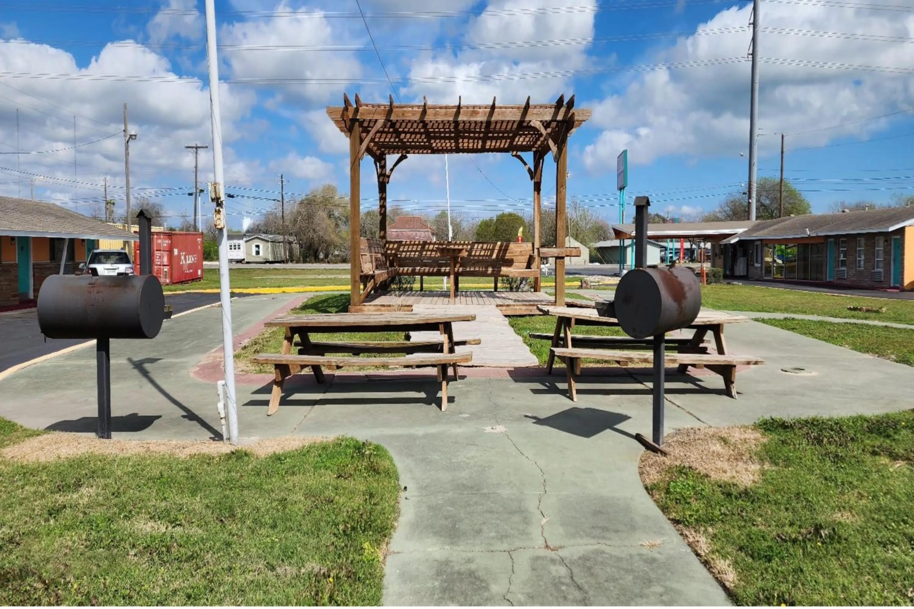 Property building in Gulfway Motel By OYO Near Airport I 37