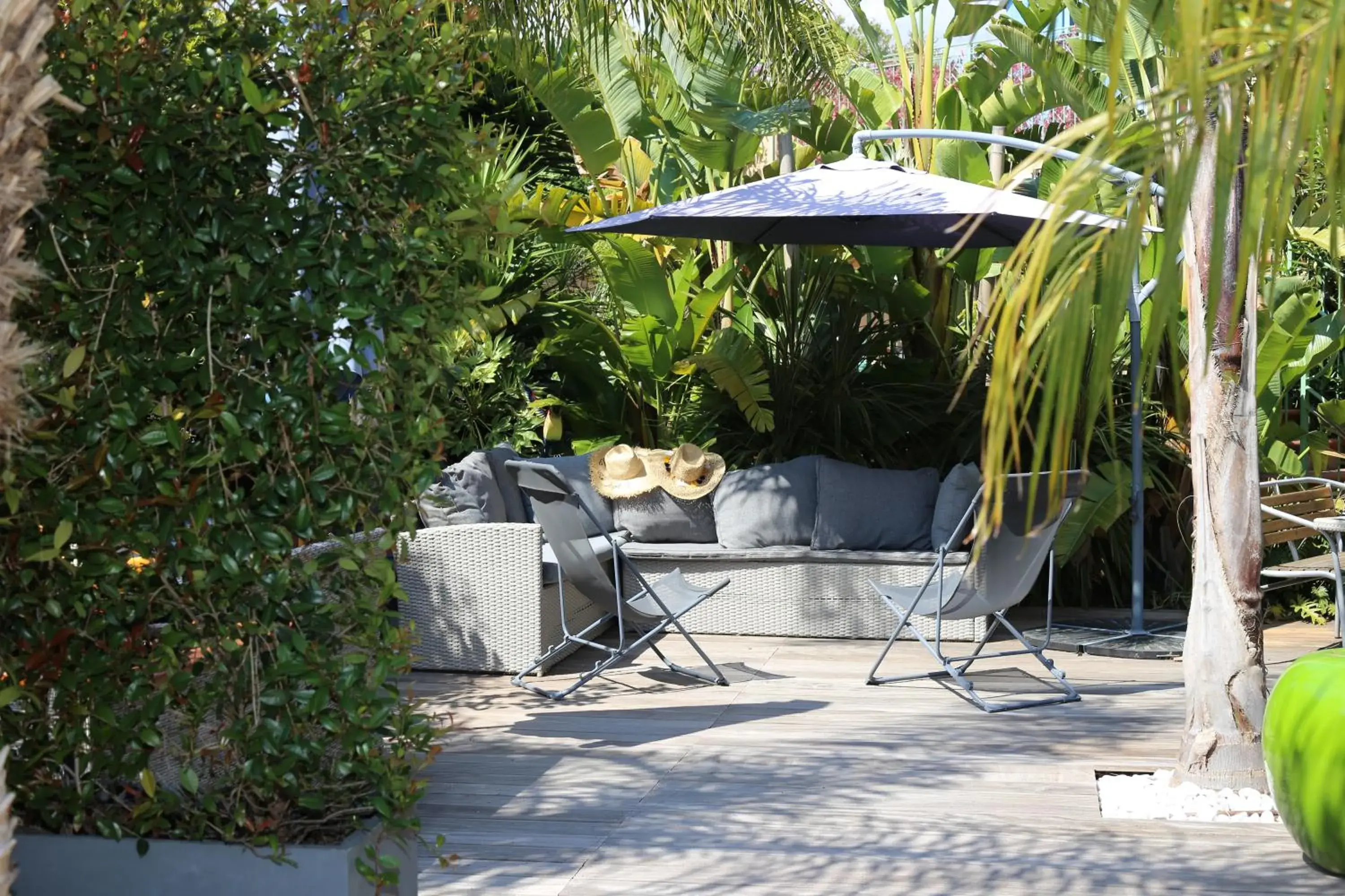 Patio in Hotel Pavillon Imperial