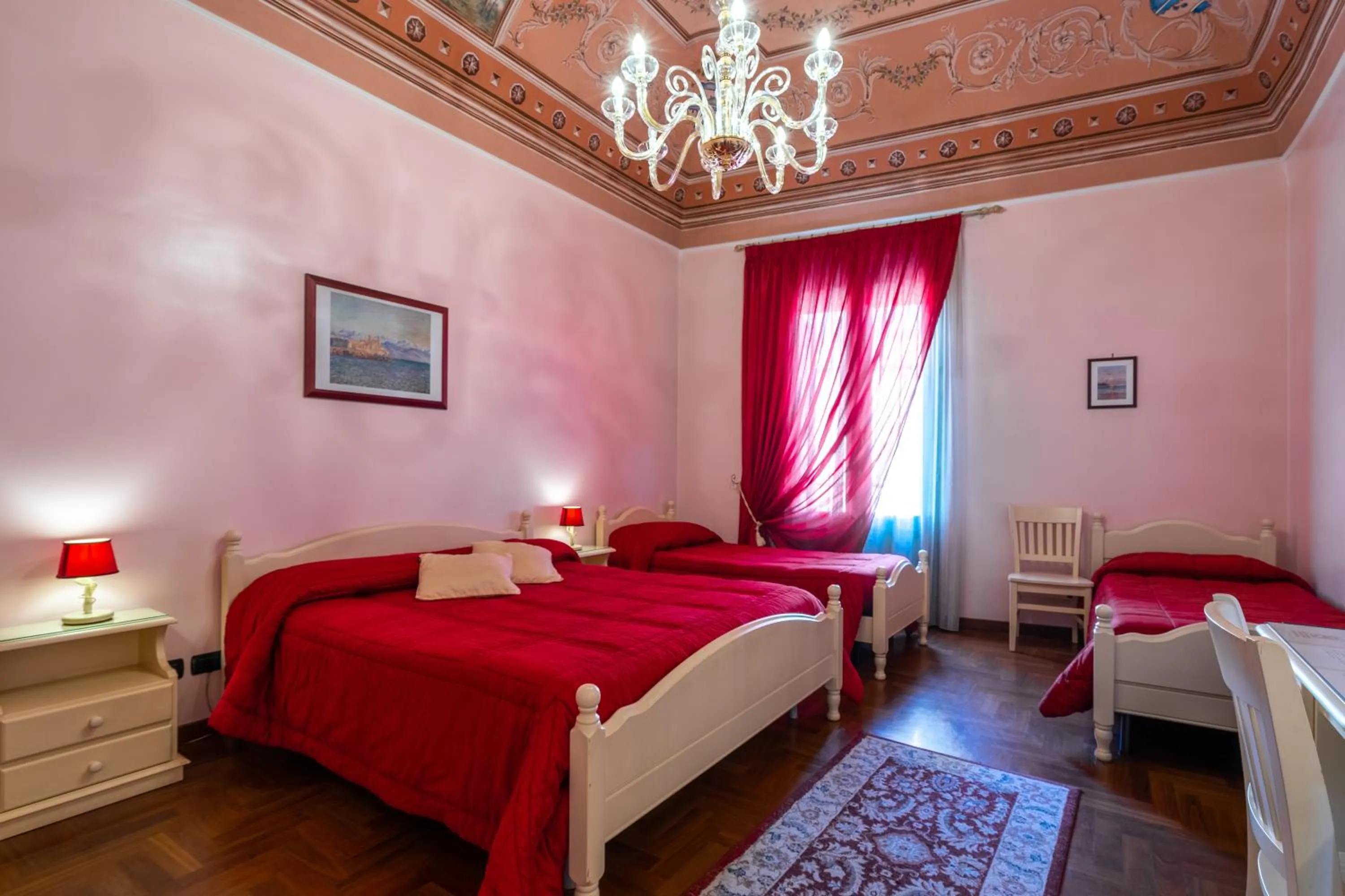 Photo of the whole room, Bed in ALHAMBRA - Guest House di Charme