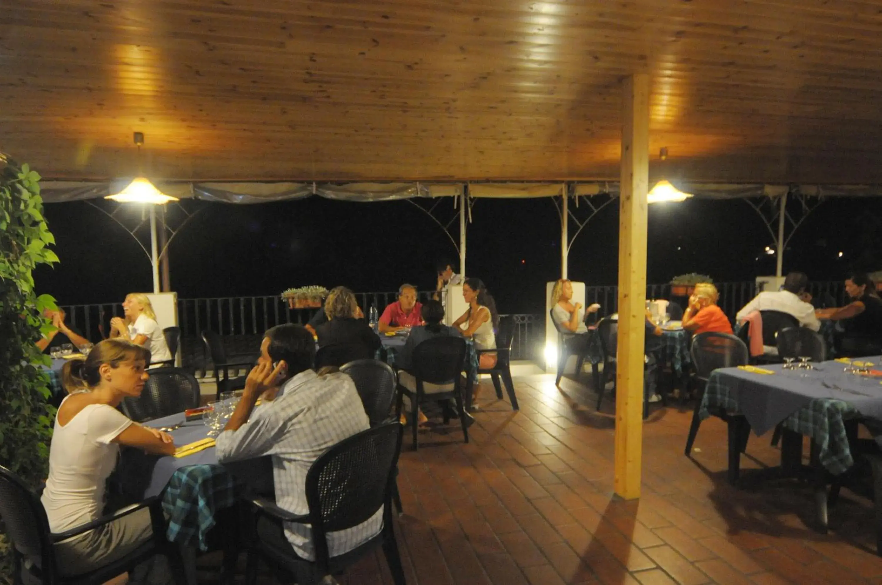 Restaurant/Places to Eat in Hotel Villaggio Stromboli - isola di Stromboli