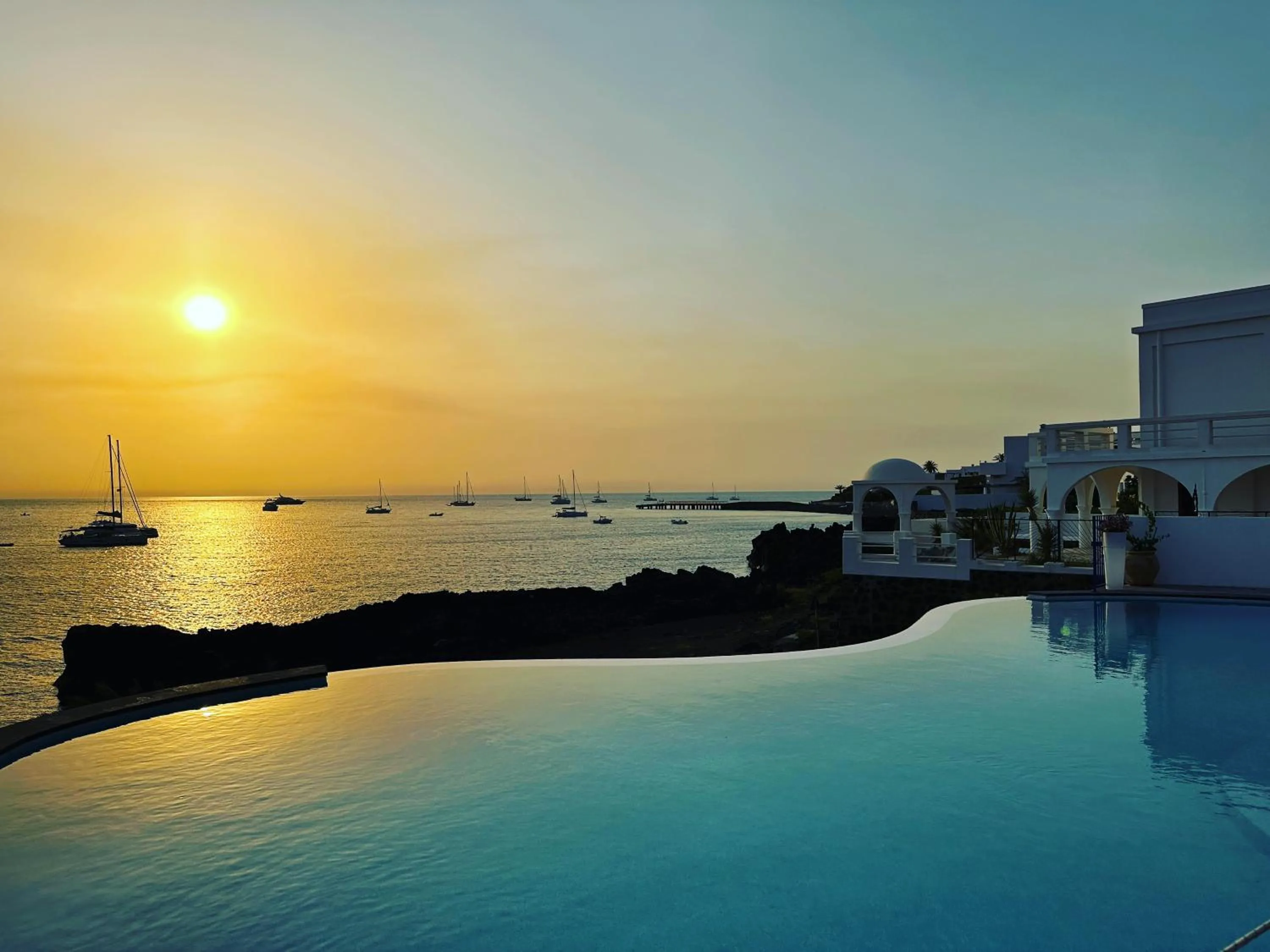Swimming pool in Hotel Villaggio Stromboli - isola di Stromboli