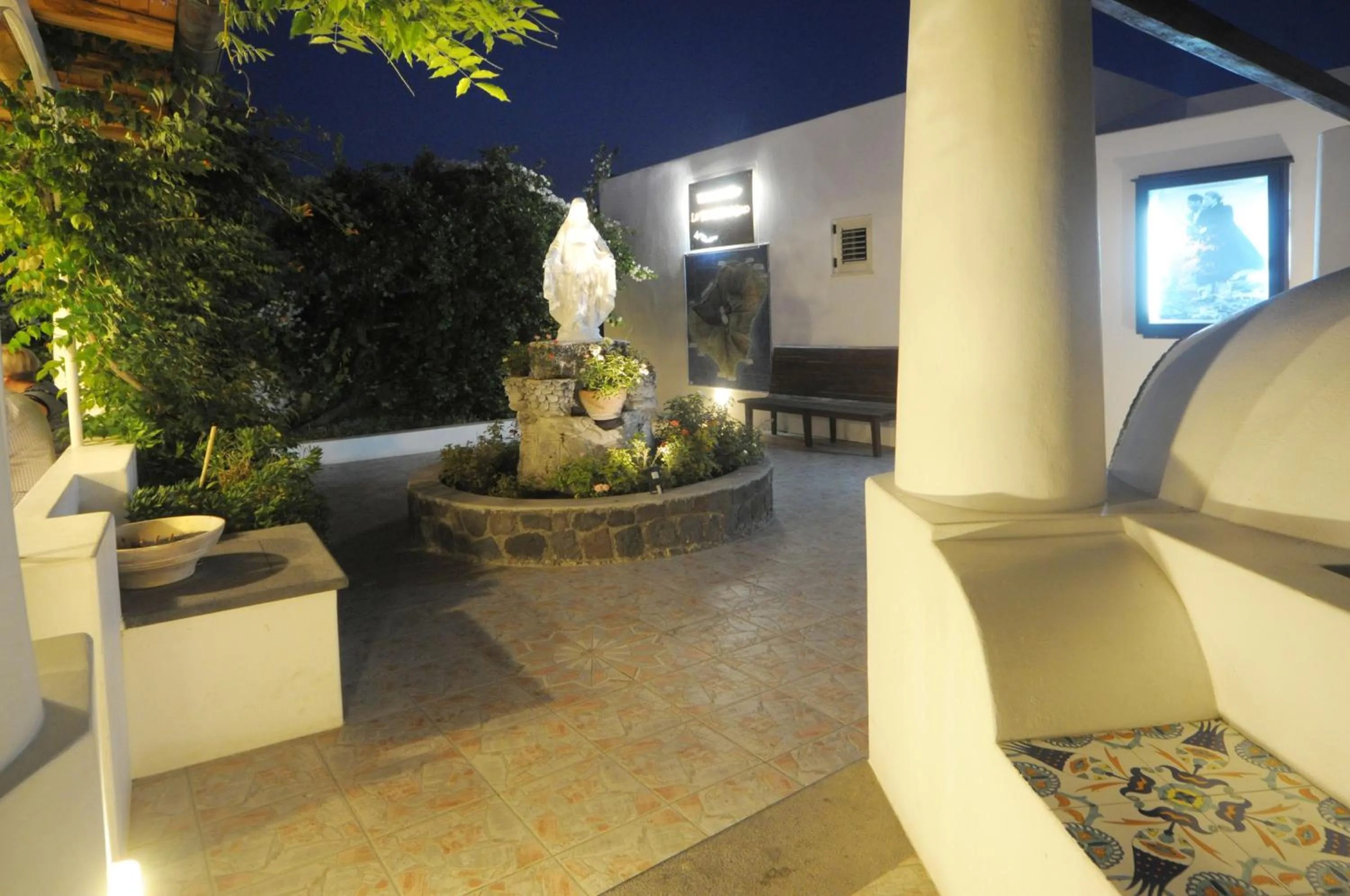Facade/entrance in Hotel Villaggio Stromboli - isola di Stromboli