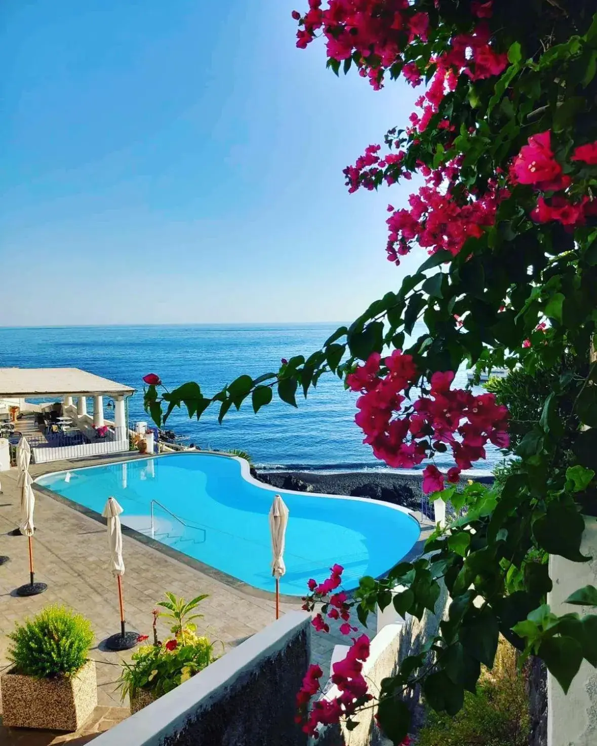 Swimming Pool in Hotel Villaggio Stromboli - isola di Stromboli