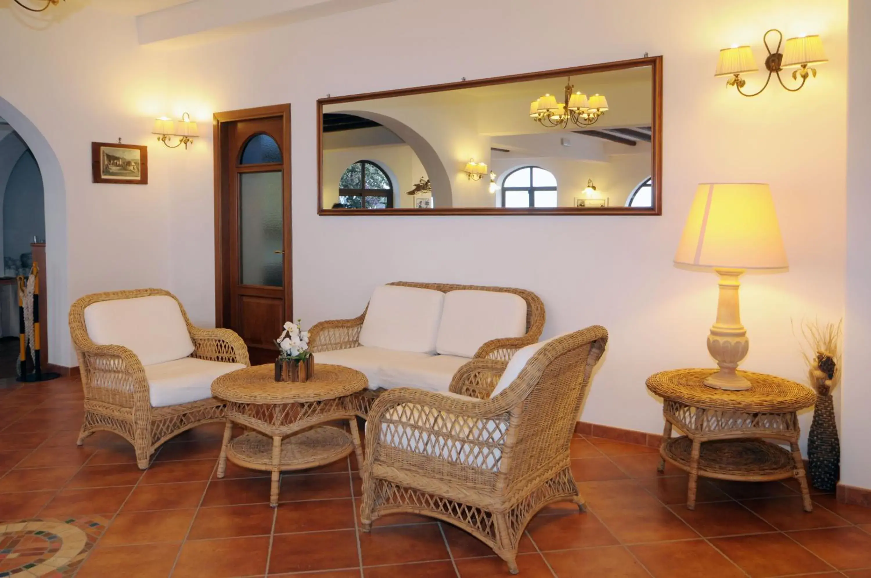 Restaurant/places to eat, Seating Area in Hotel Villaggio Stromboli - isola di Stromboli