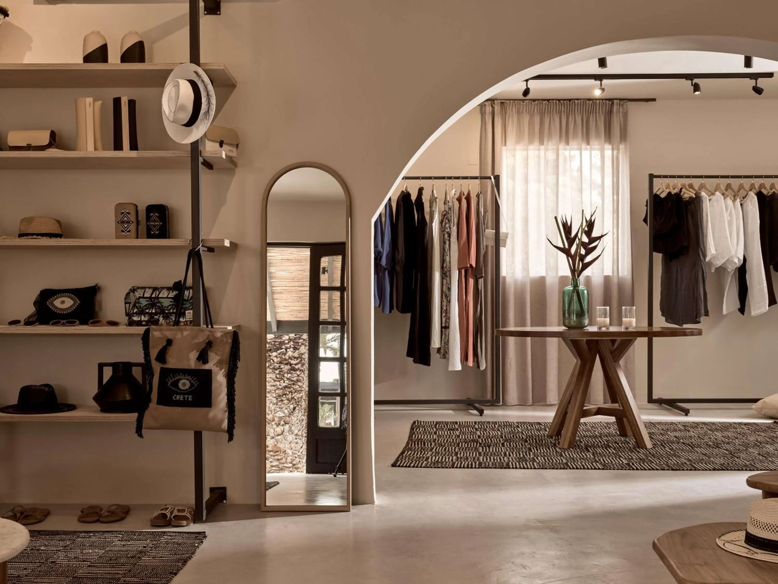 On-site shops in Numo Ierapetra Beach Resort Crete, Adults only, Curio Collection Hilton