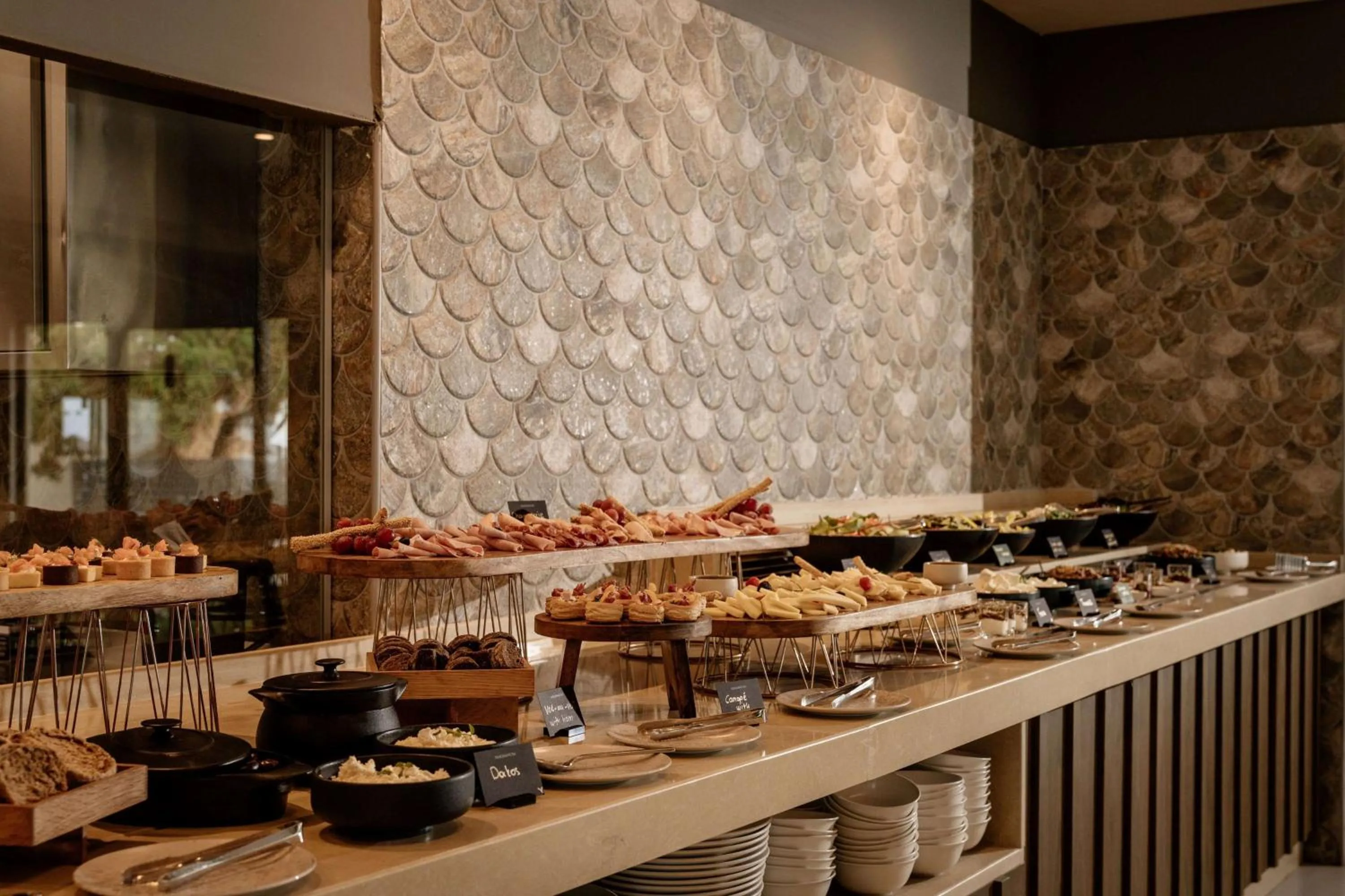 Restaurant/places to eat in Numo Ierapetra Beach Resort Crete, Adults only, Curio Collection Hilton