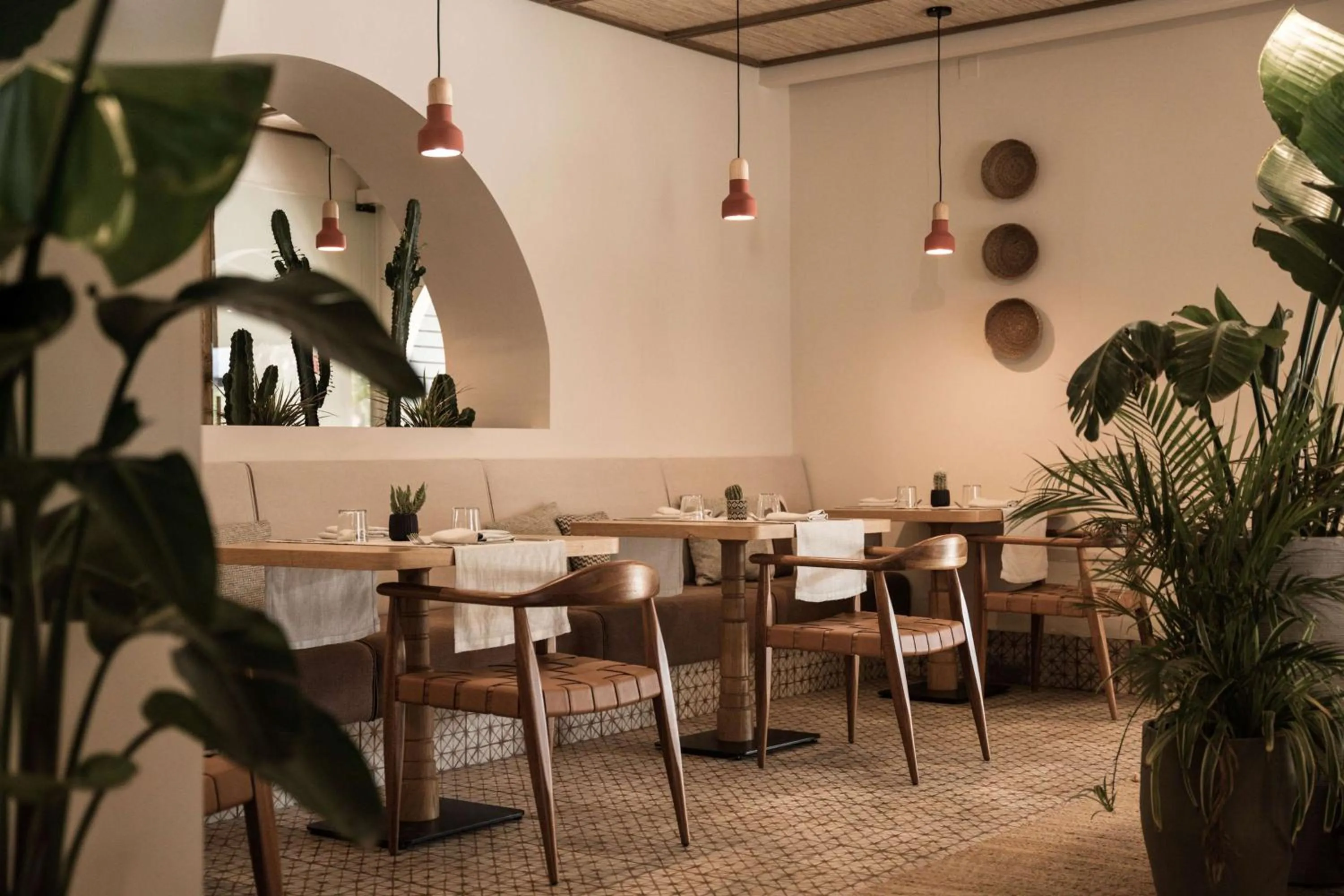 Restaurant/places to eat in Numo Ierapetra Beach Resort Crete, Adults only, Curio Collection Hilton