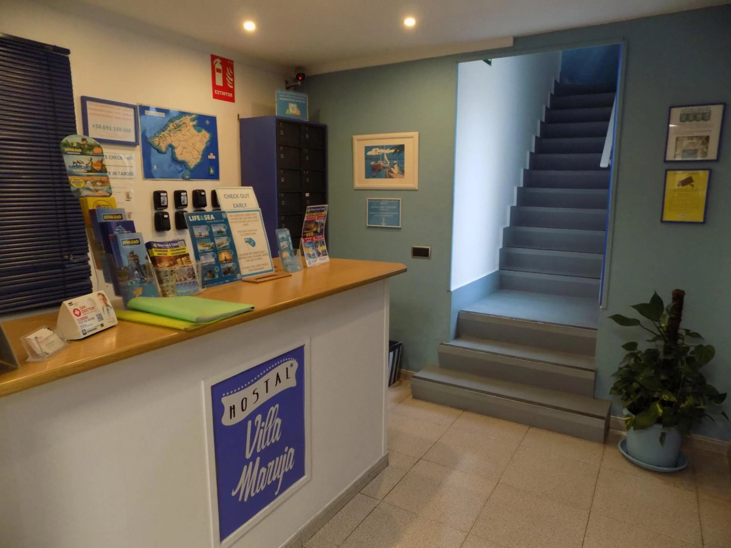 Lobby or reception in Hostal Villa Maruja