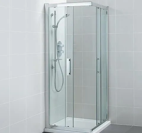 Shower in La Voisina Hotel