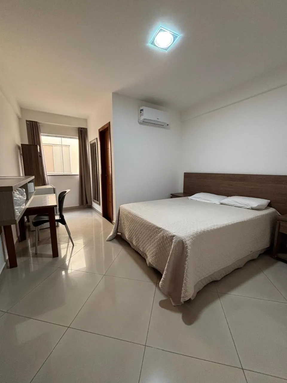 Bed in Hotel Skalla - MELHOR CUSTO BENEFICIO