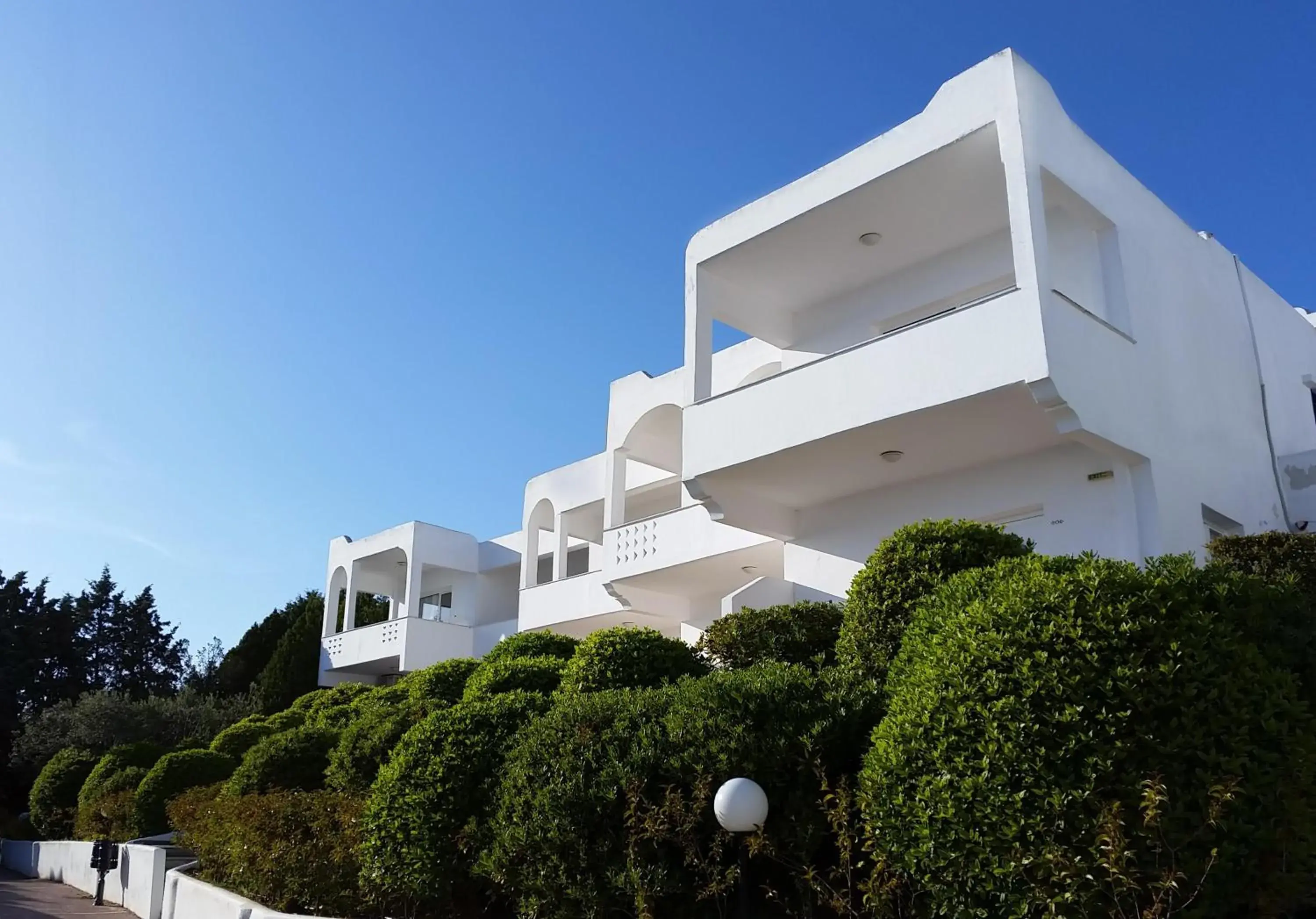 Property building in Alexandros Palace Property building in Alexandros Palace