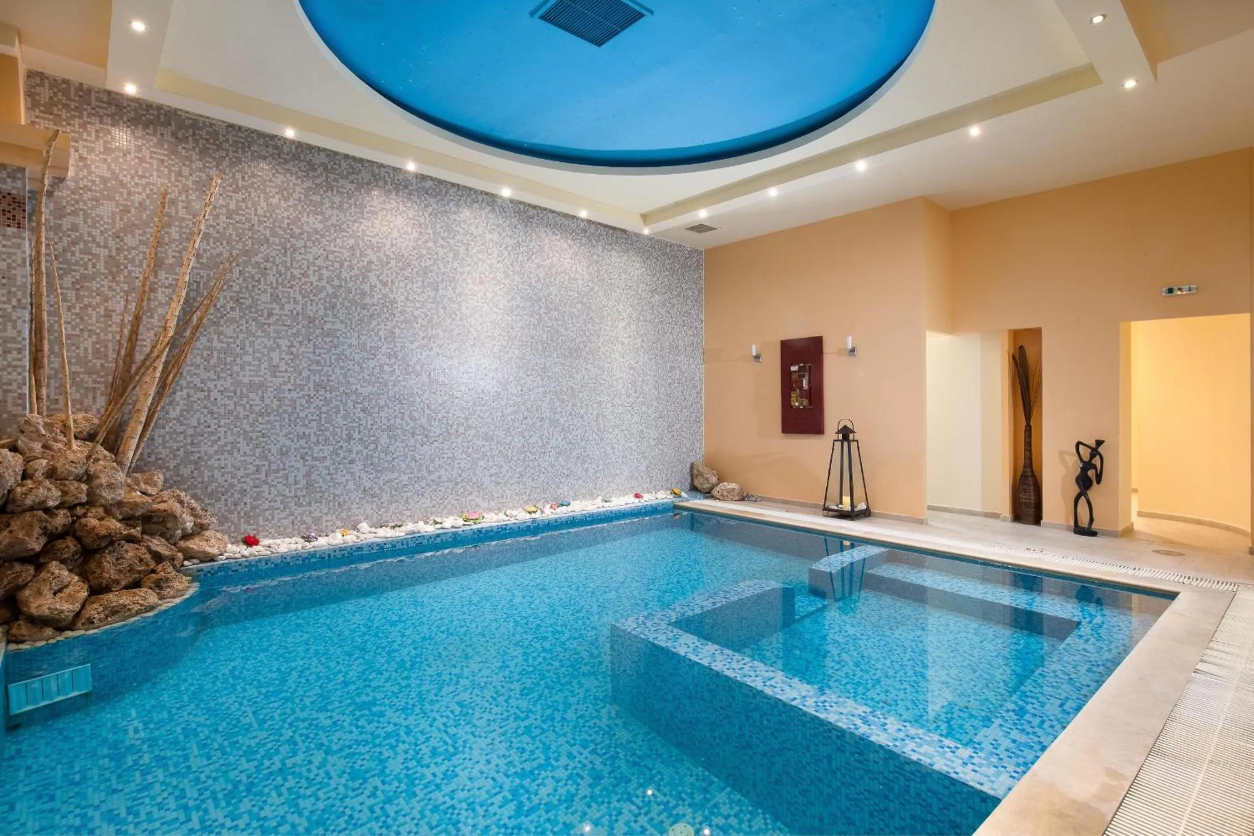 Swimming pool in Alexandros Palace