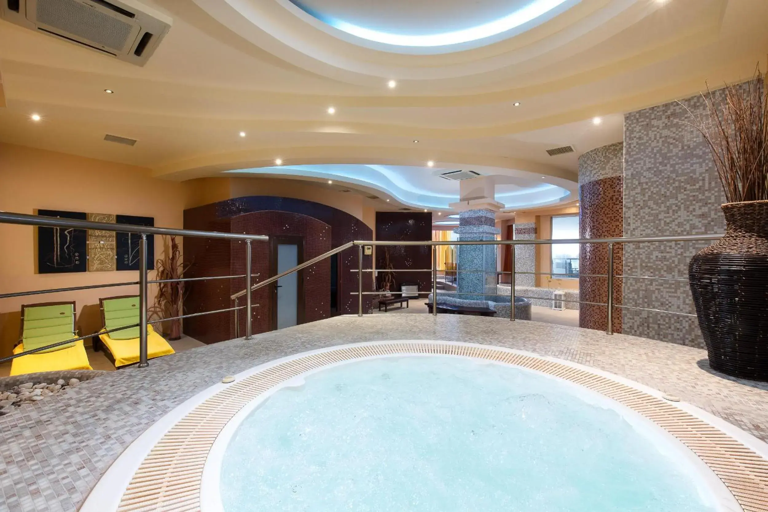 Swimming pool in Alexandros Palace Swimming pool in Alexandros Palace