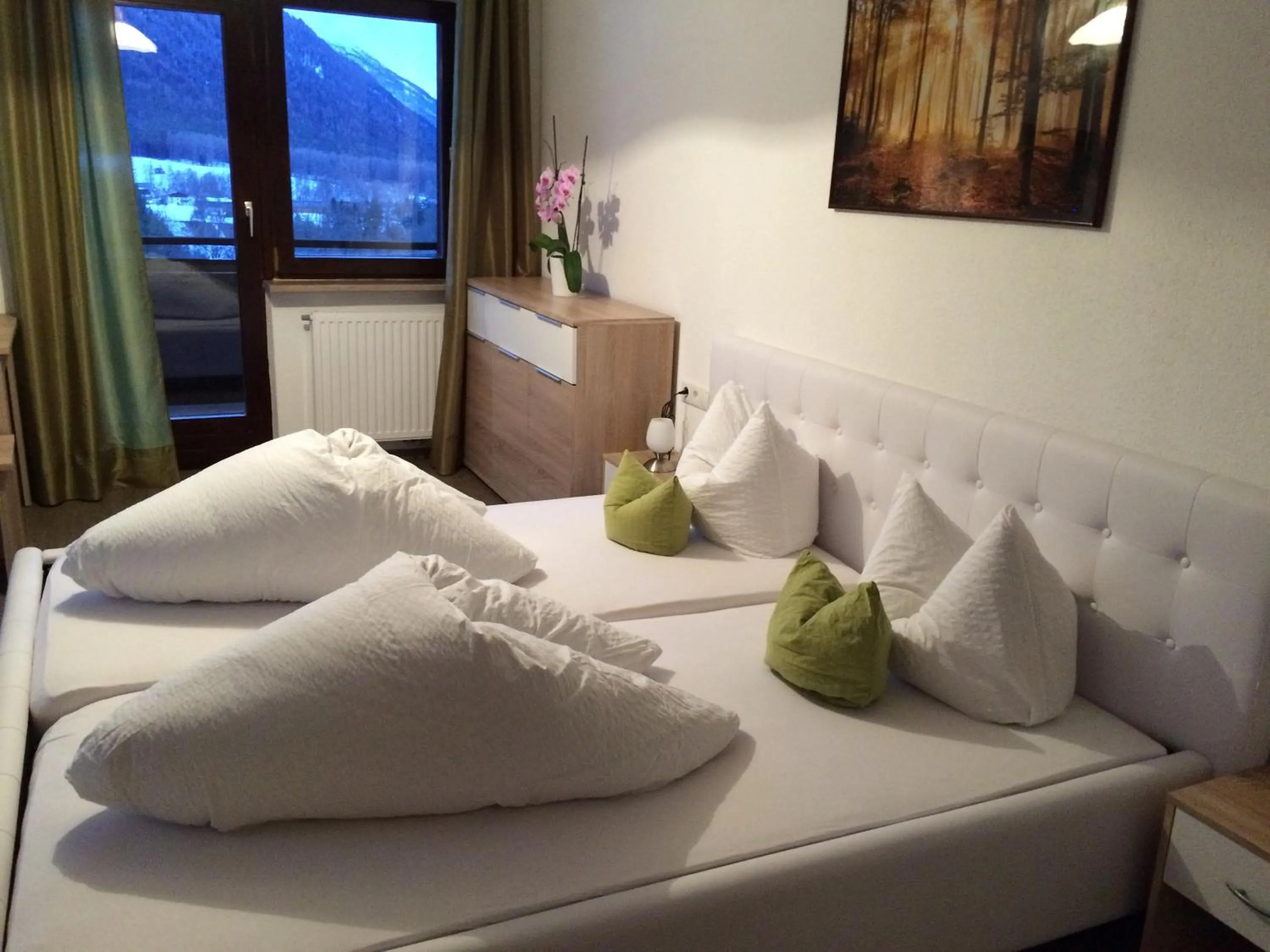 Bed in Pension Aschlandhof