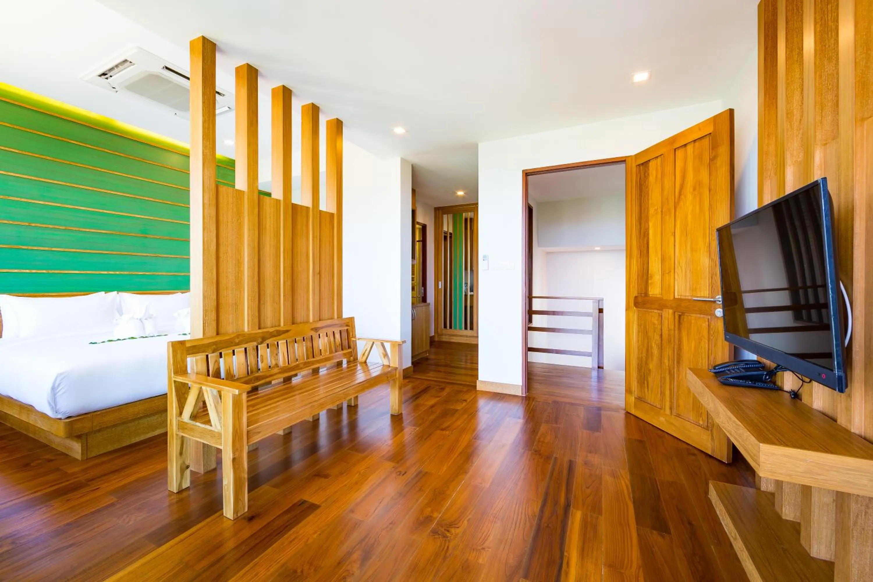 TV and multimedia, Bed in Andakiri Pool Villa Panoramic Sea View