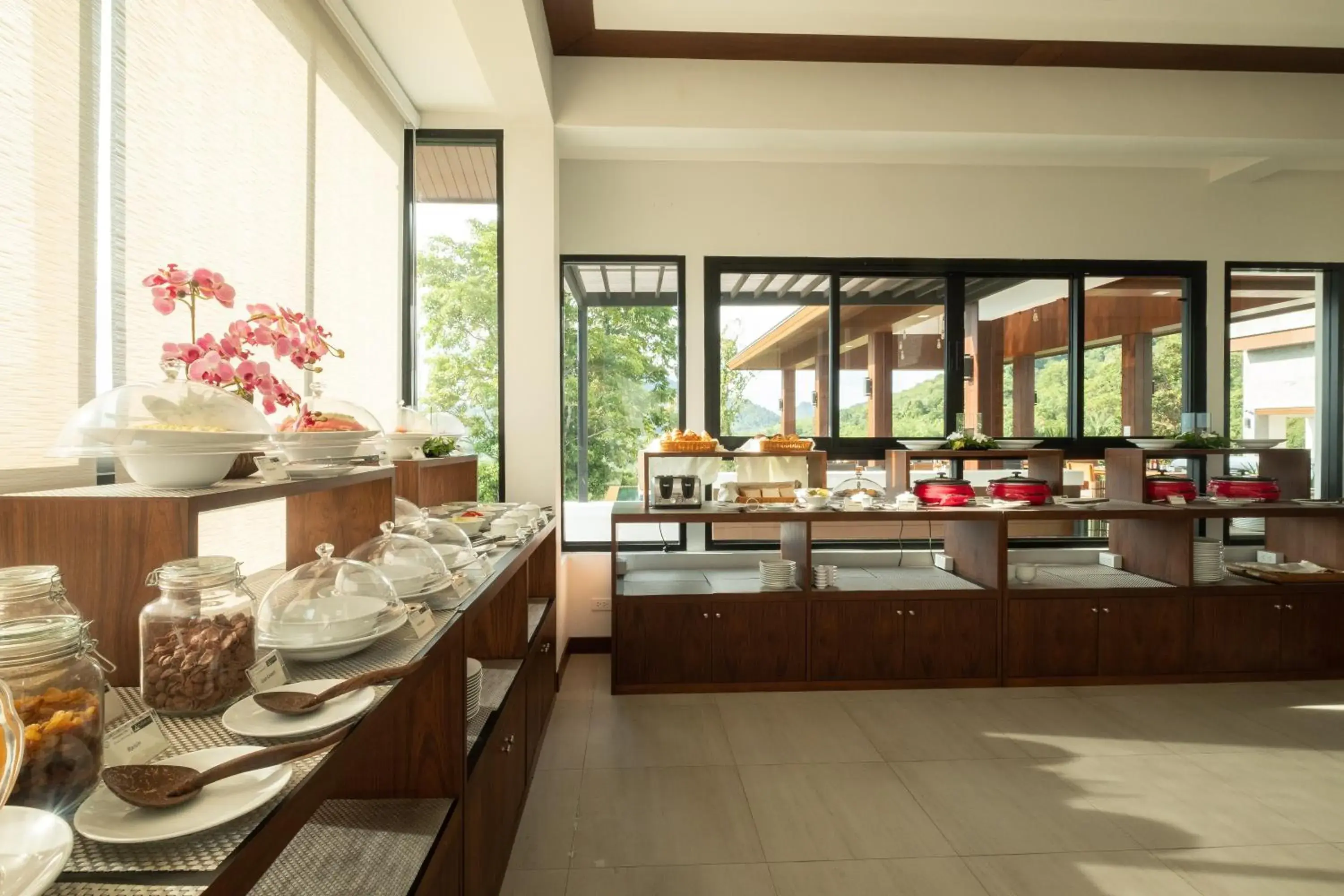 Restaurant/places to eat in Andakiri Pool Villa Panoramic Sea View Restaurant/places to eat in Andakiri Pool Villa Panoramic Sea View