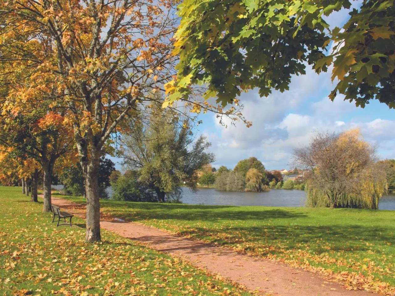 Nearby landmark in Grand Hôtel de Bourbon-Lancy - Spa et Restaurant - Logis