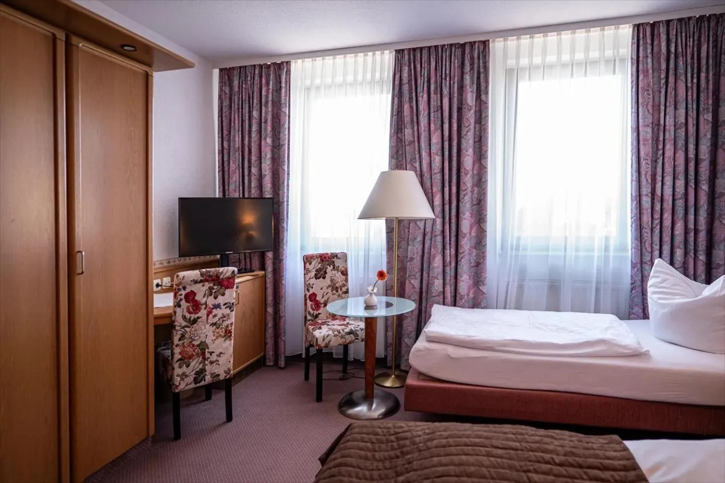 Photo of the whole room, Bed in Familien-Hotel Am Tränkbachtal Frauenwald
