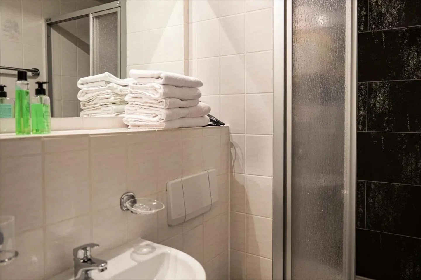 Bathroom in Familien-Hotel Am Tränkbachtal Frauenwald