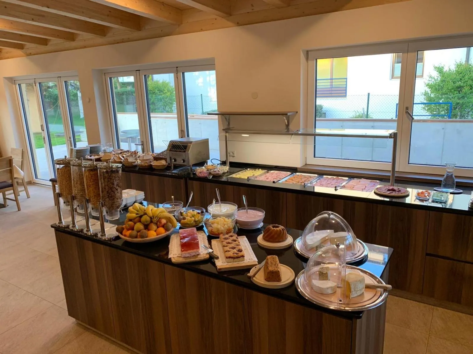 Breakfast in Hotel Charlotte