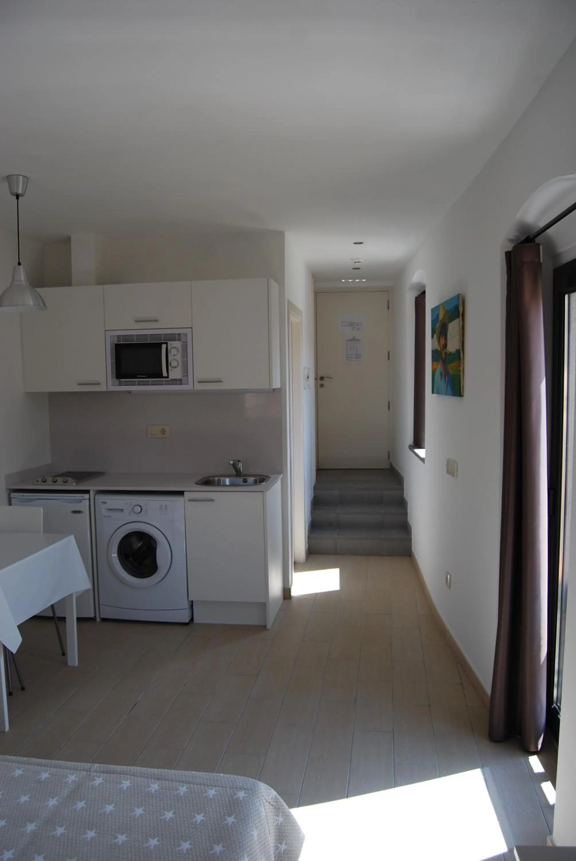 Kitchen or kitchenette in Apartaments Fonda Comerç