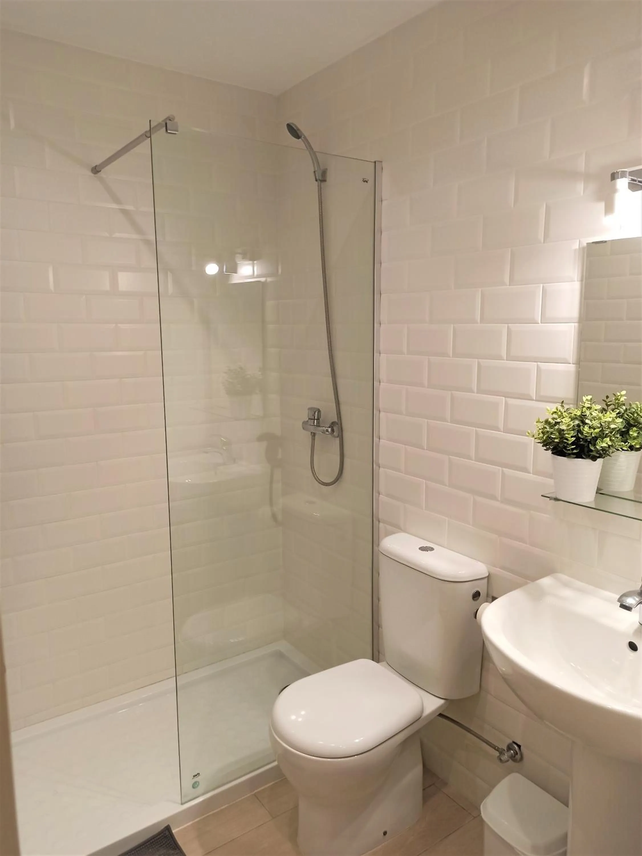 Bathroom in Apartaments Fonda Comerç