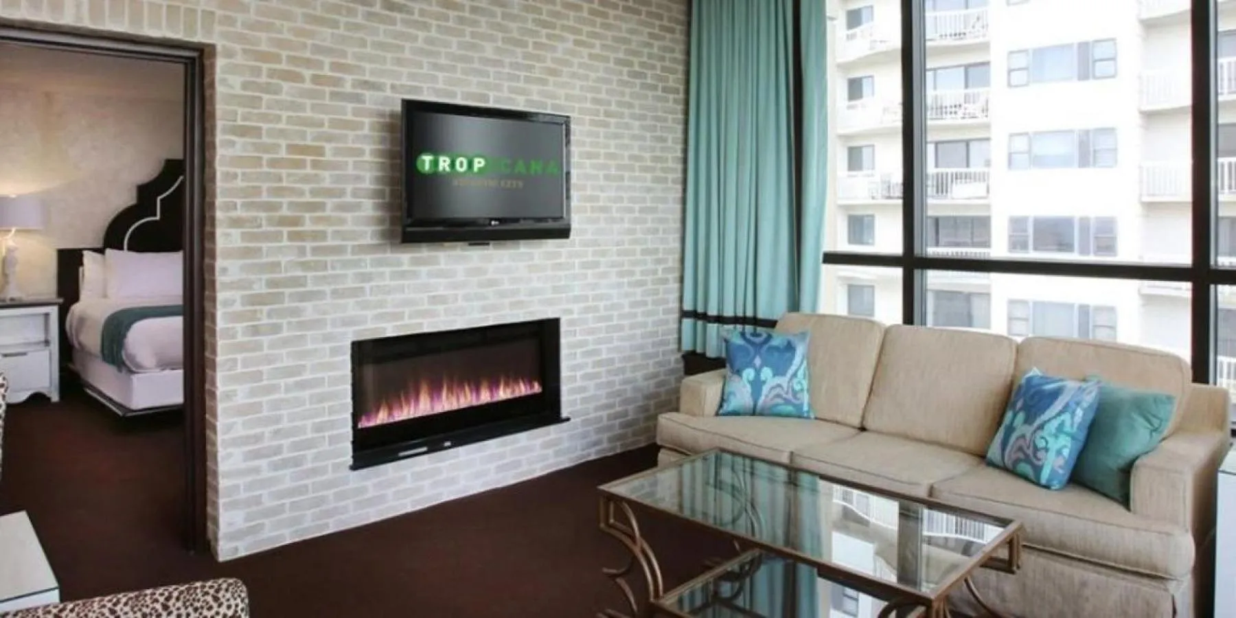 Living room in Tropicana Atlantic City, A Caesars Destination