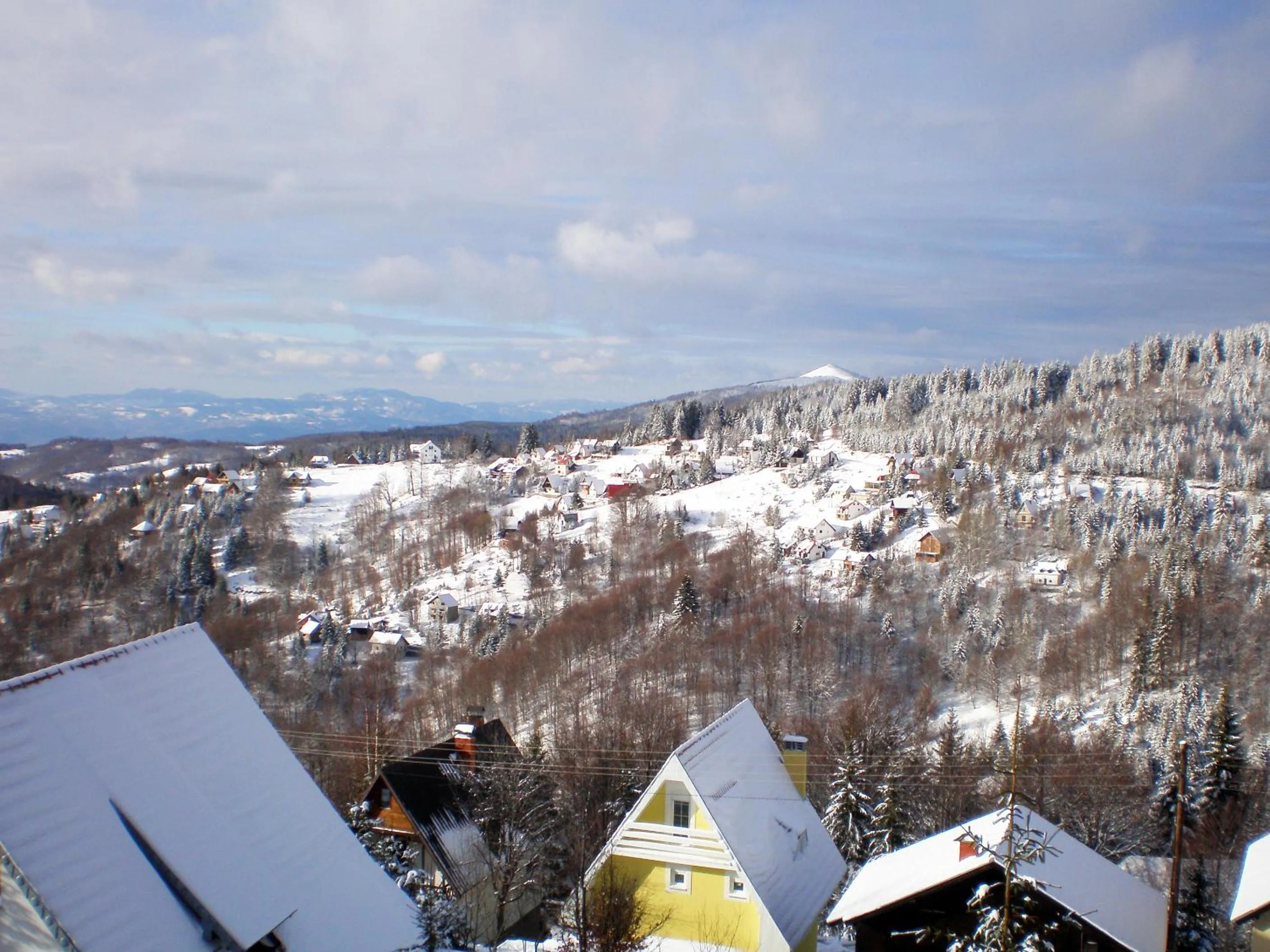 Mountain view in Apartments Holiday Home Srce