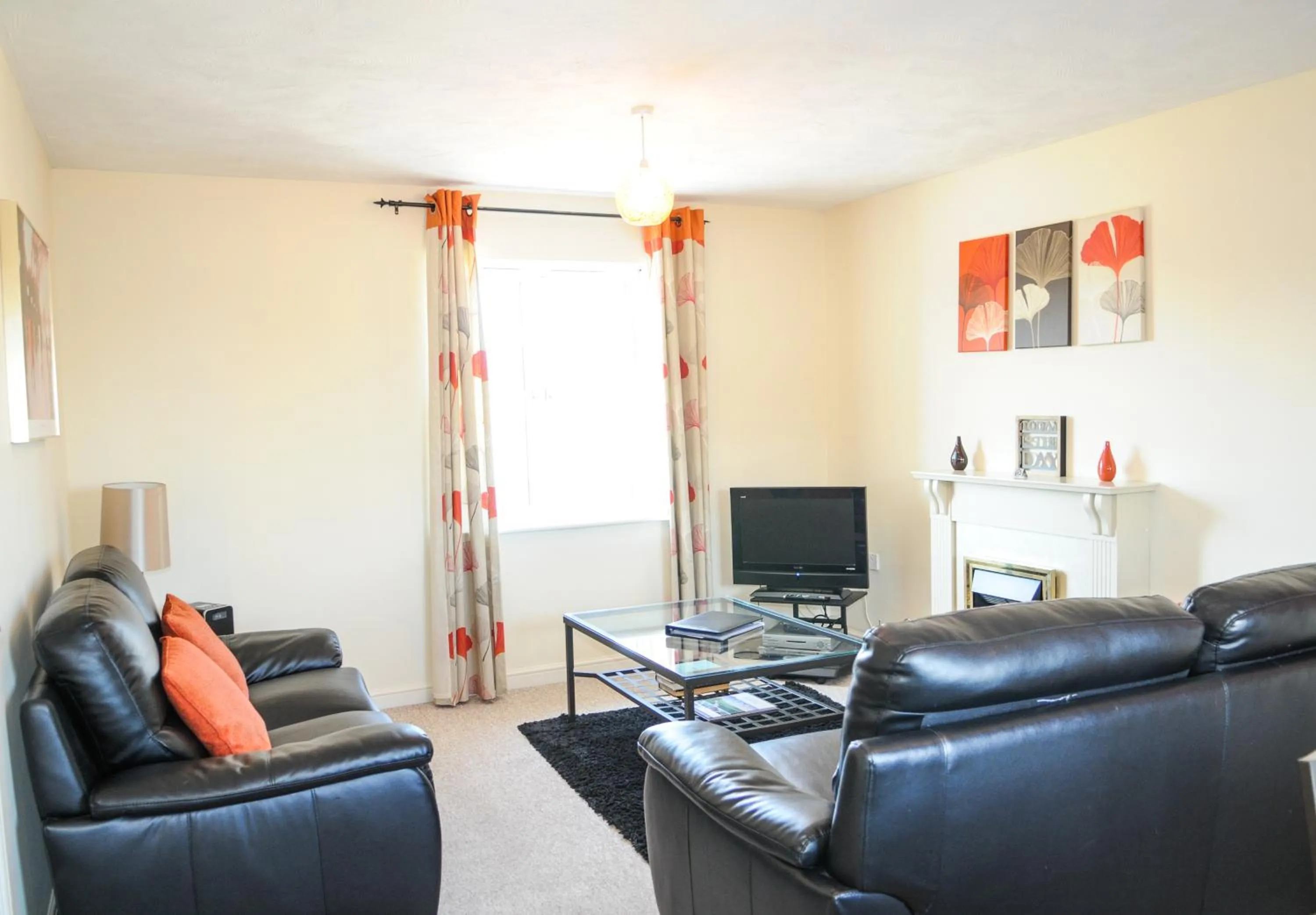 Living room in Orchard Gate Apartments from Your Stay Bristol