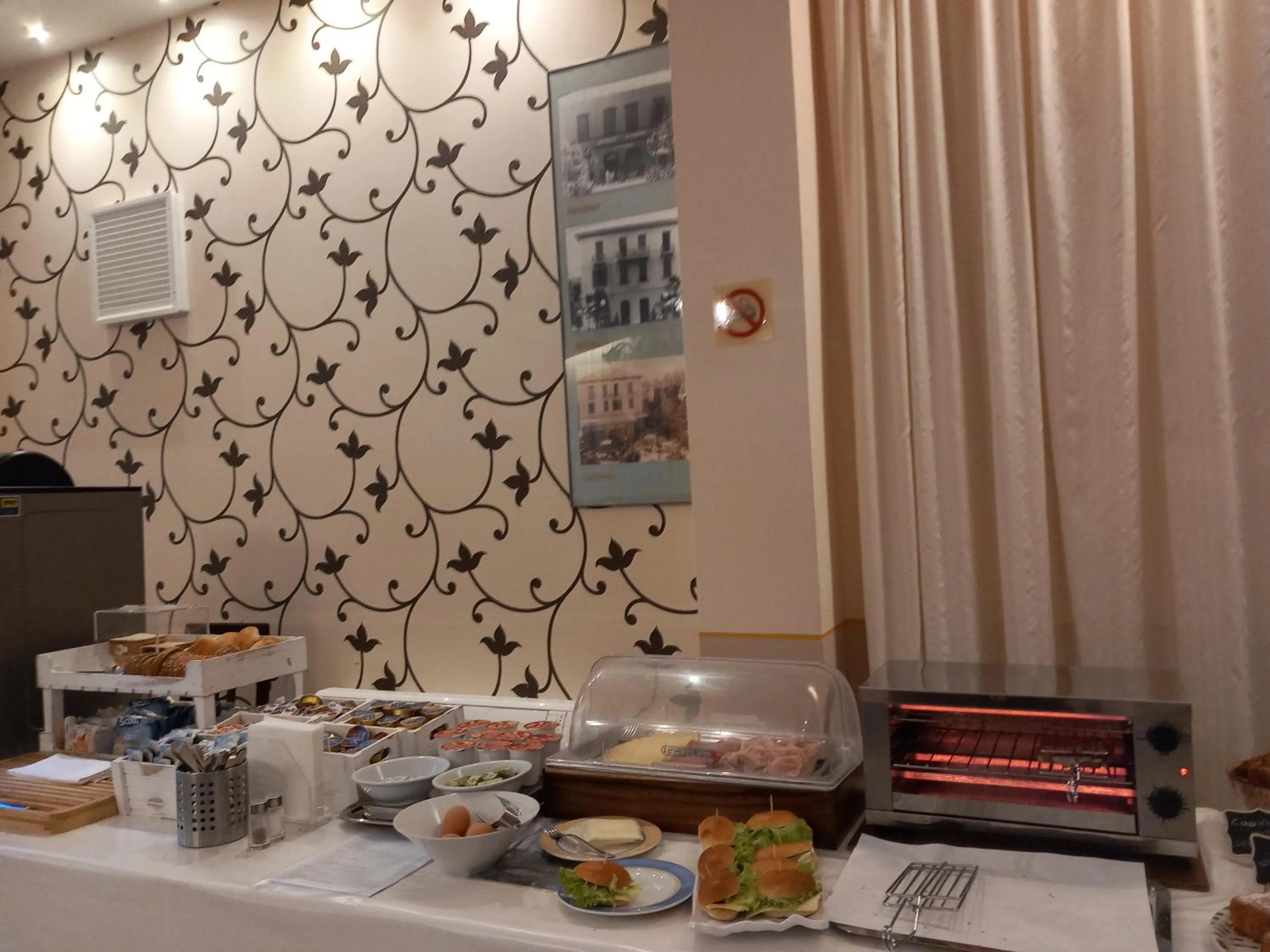 Breakfast in ACasaMia WelcHome Hotel