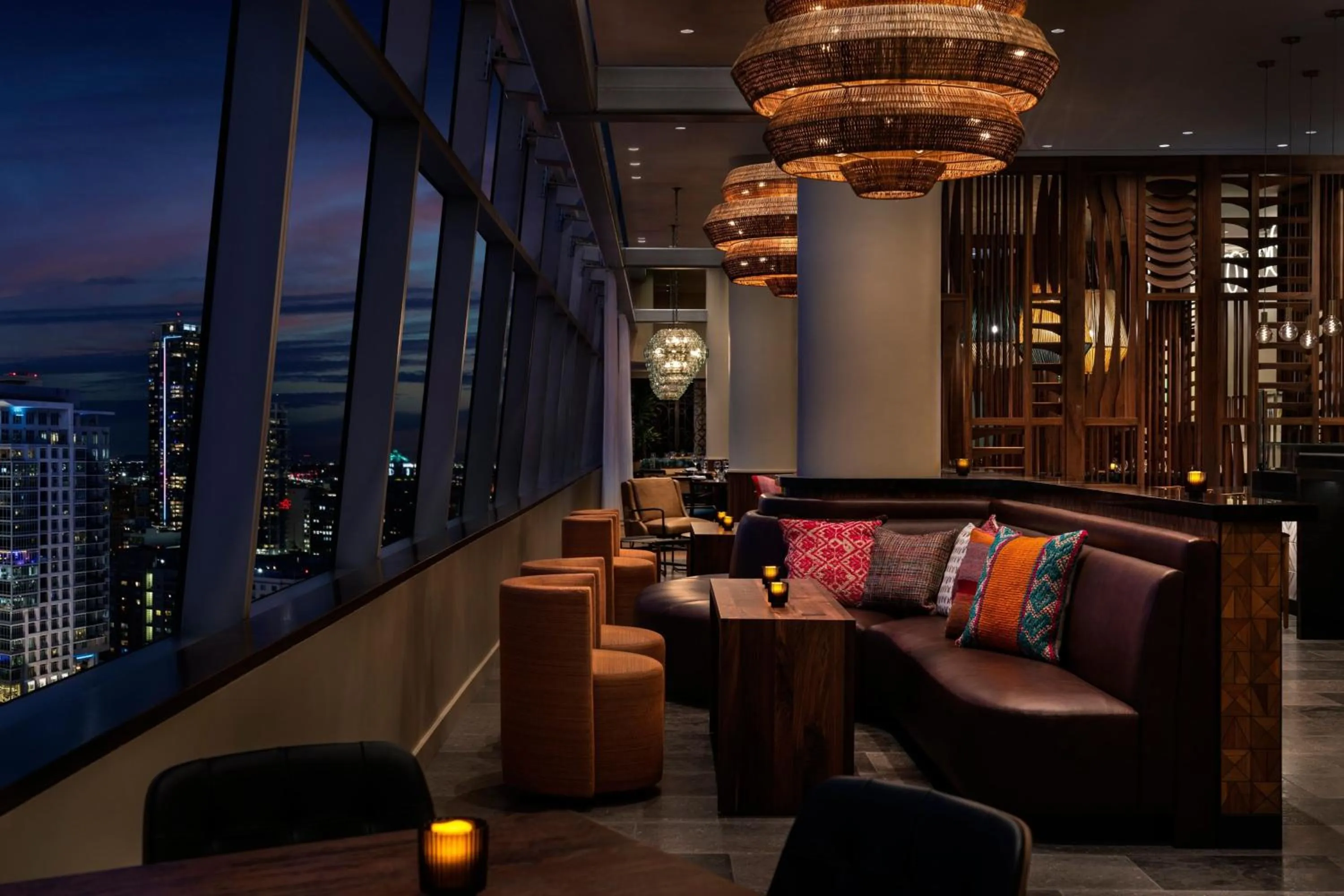 Lounge or bar in The Ritz-Carlton, Los Angeles L.A. Live