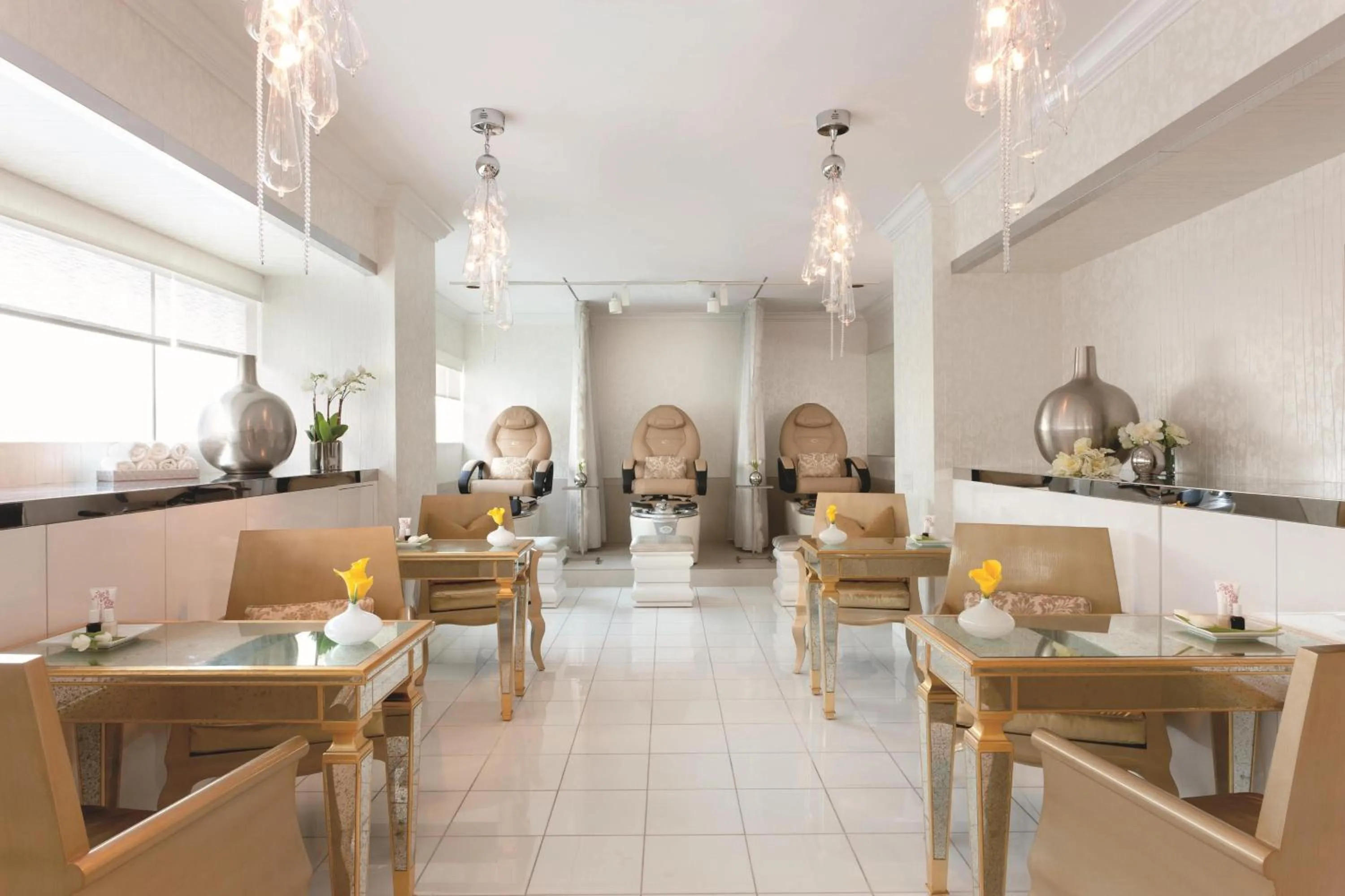 Spa and wellness centre/facilities in The Ritz-Carlton, Los Angeles L.A. Live