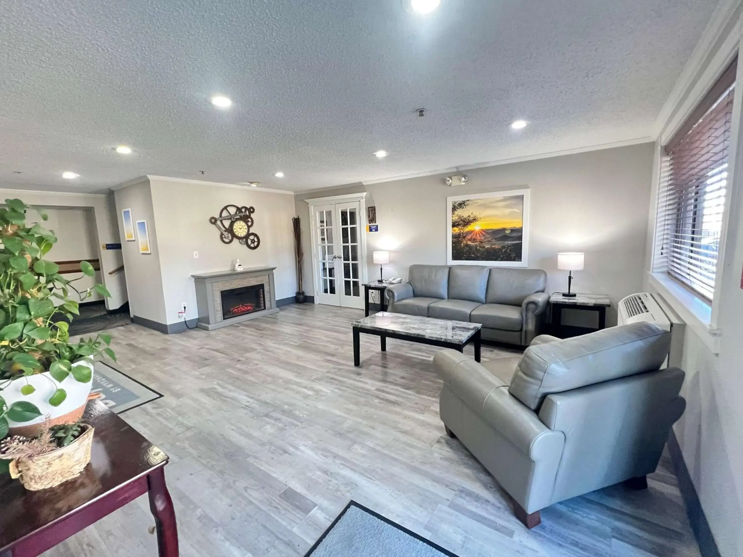 Lobby or reception in Antelope Inn & Suites Lobby or reception in Antelope Inn & Suites