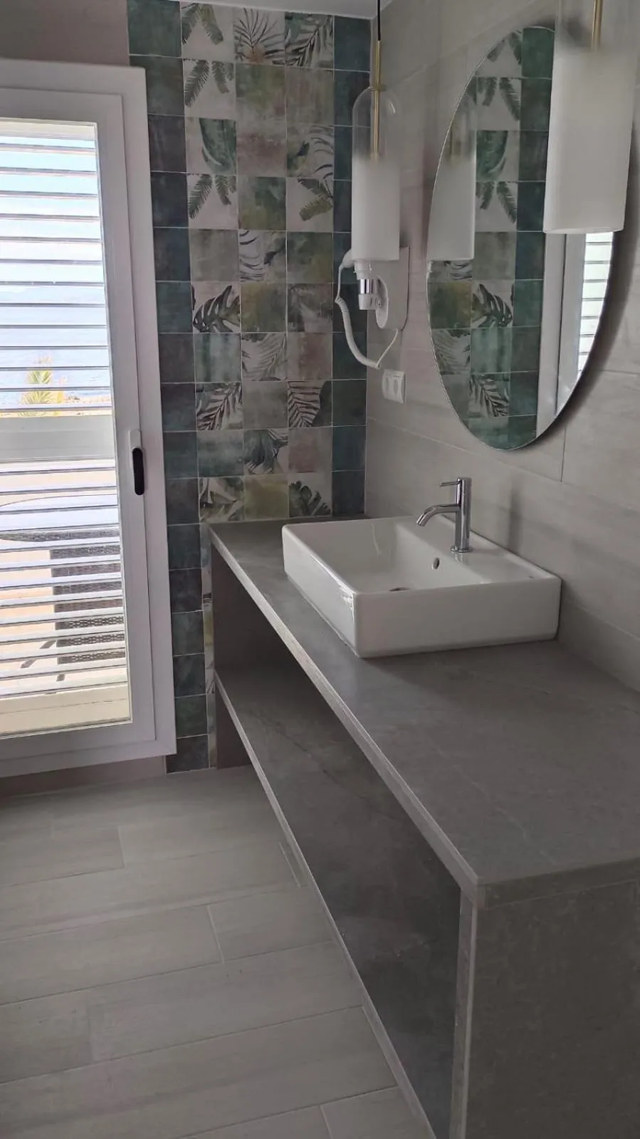 Bathroom in Hotel Roca Bella