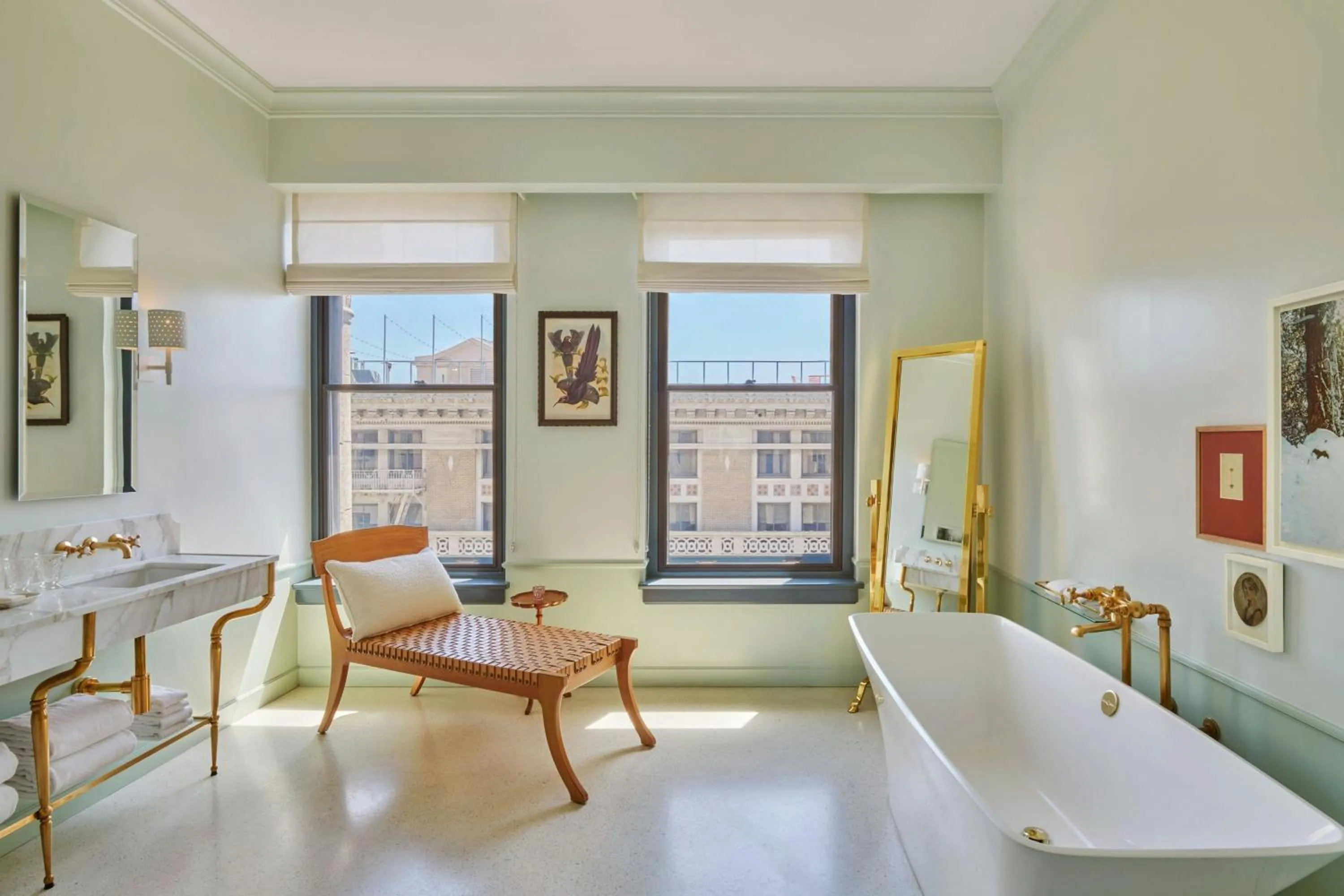 Bathroom in Hotel Per La, Autograph Collection