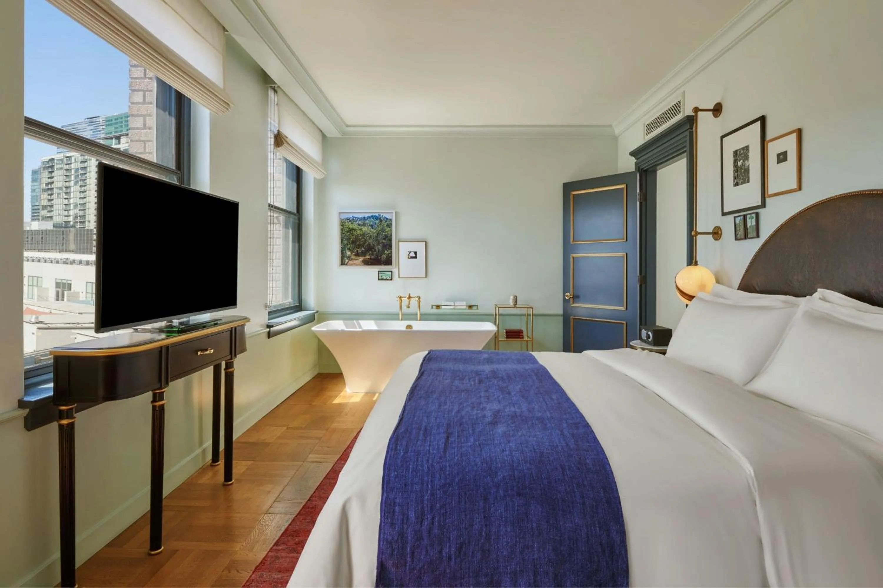 Photo of the whole room, Bed in Hotel Per La, Autograph Collection