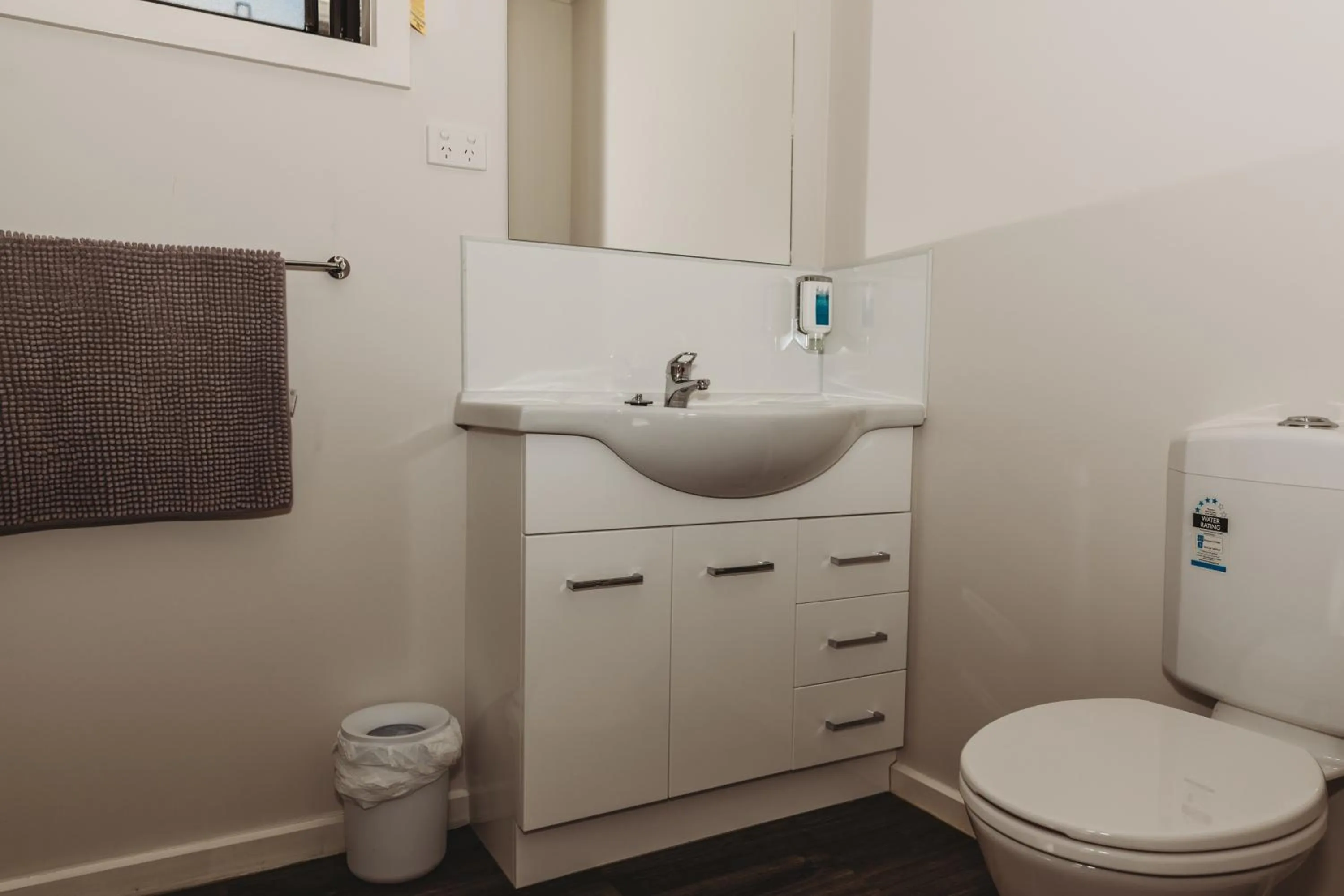 Bathroom in G'Day Parks Ararat