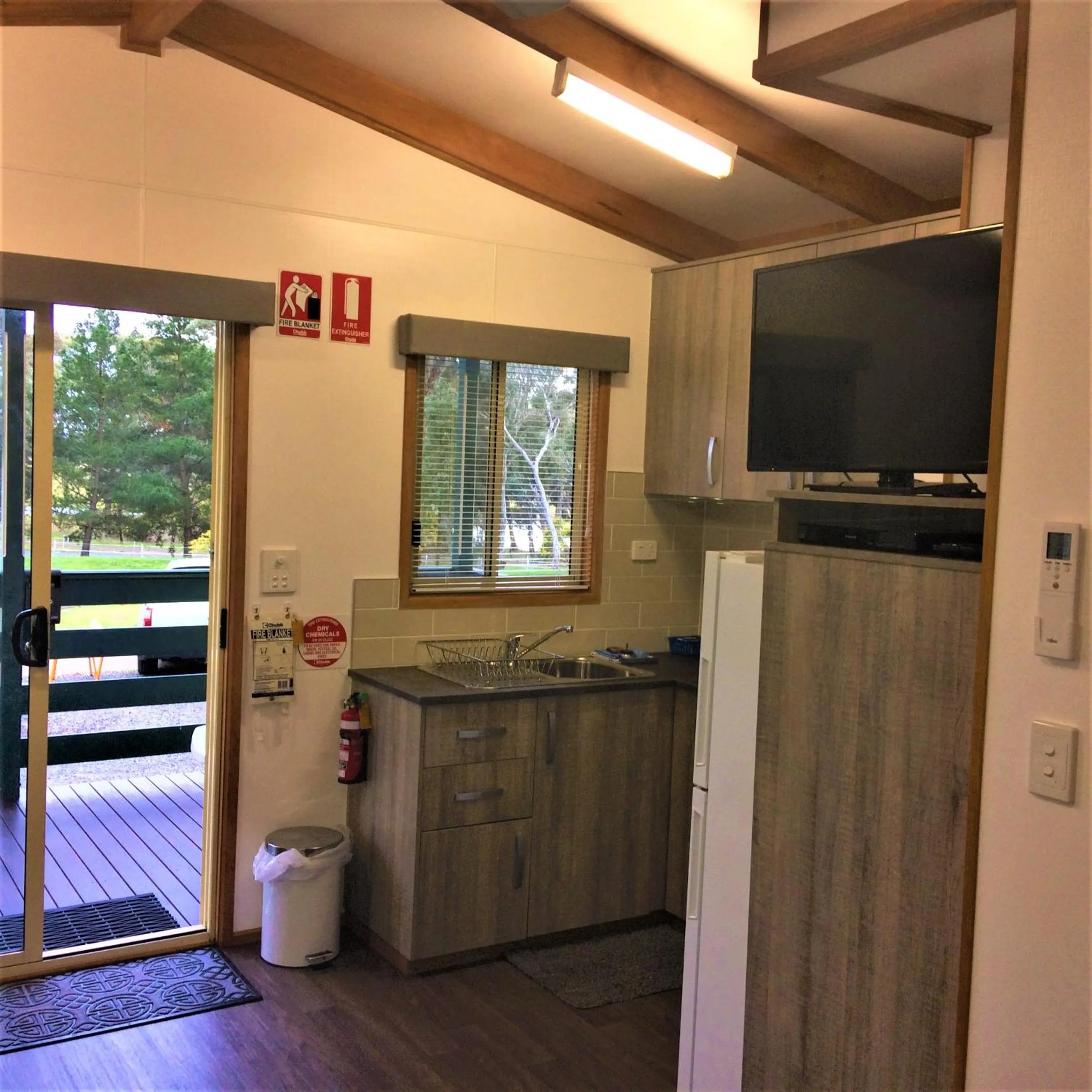 Kitchen or kitchenette in G'Day Parks Ararat