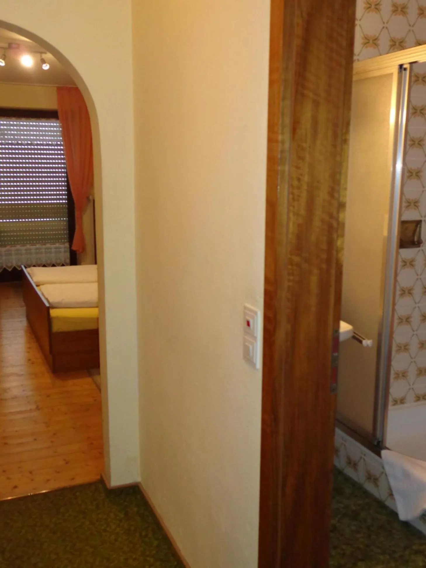 Photo of the whole room, Bed in Pension Schamberger