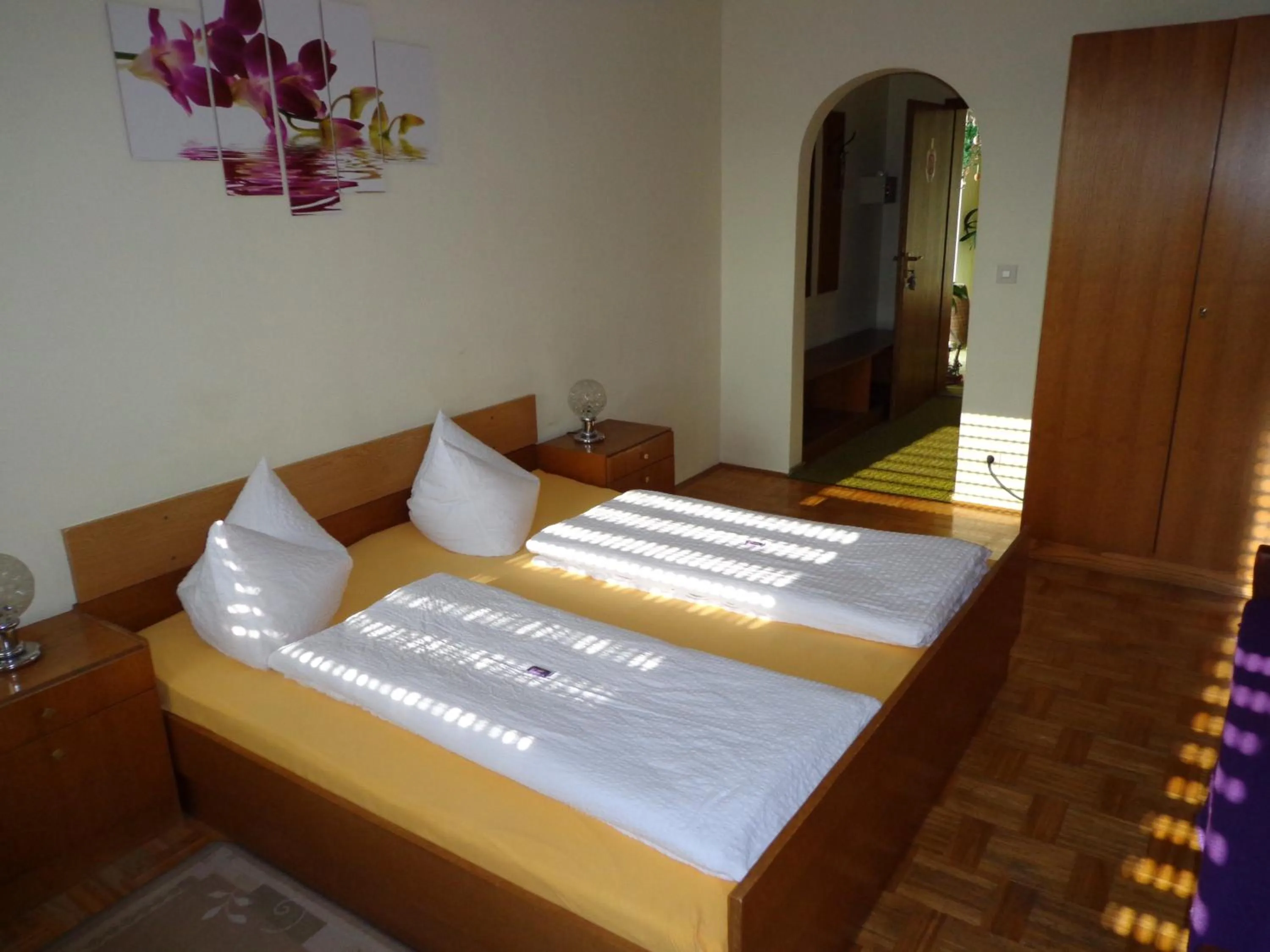 Bedroom, Bed in Pension Schamberger