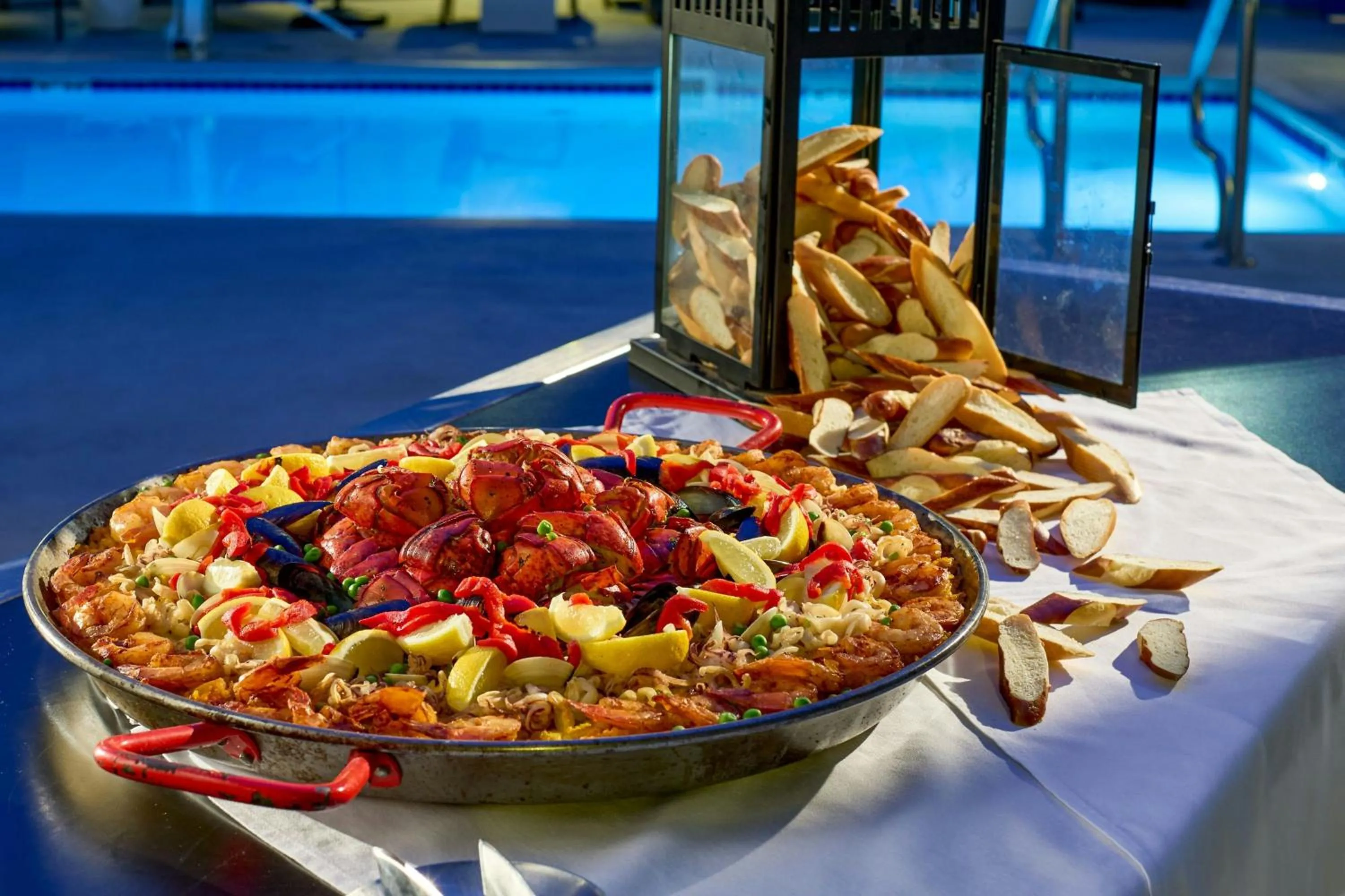 Meeting/conference room in Renaissance Los Angeles Airport Hotel