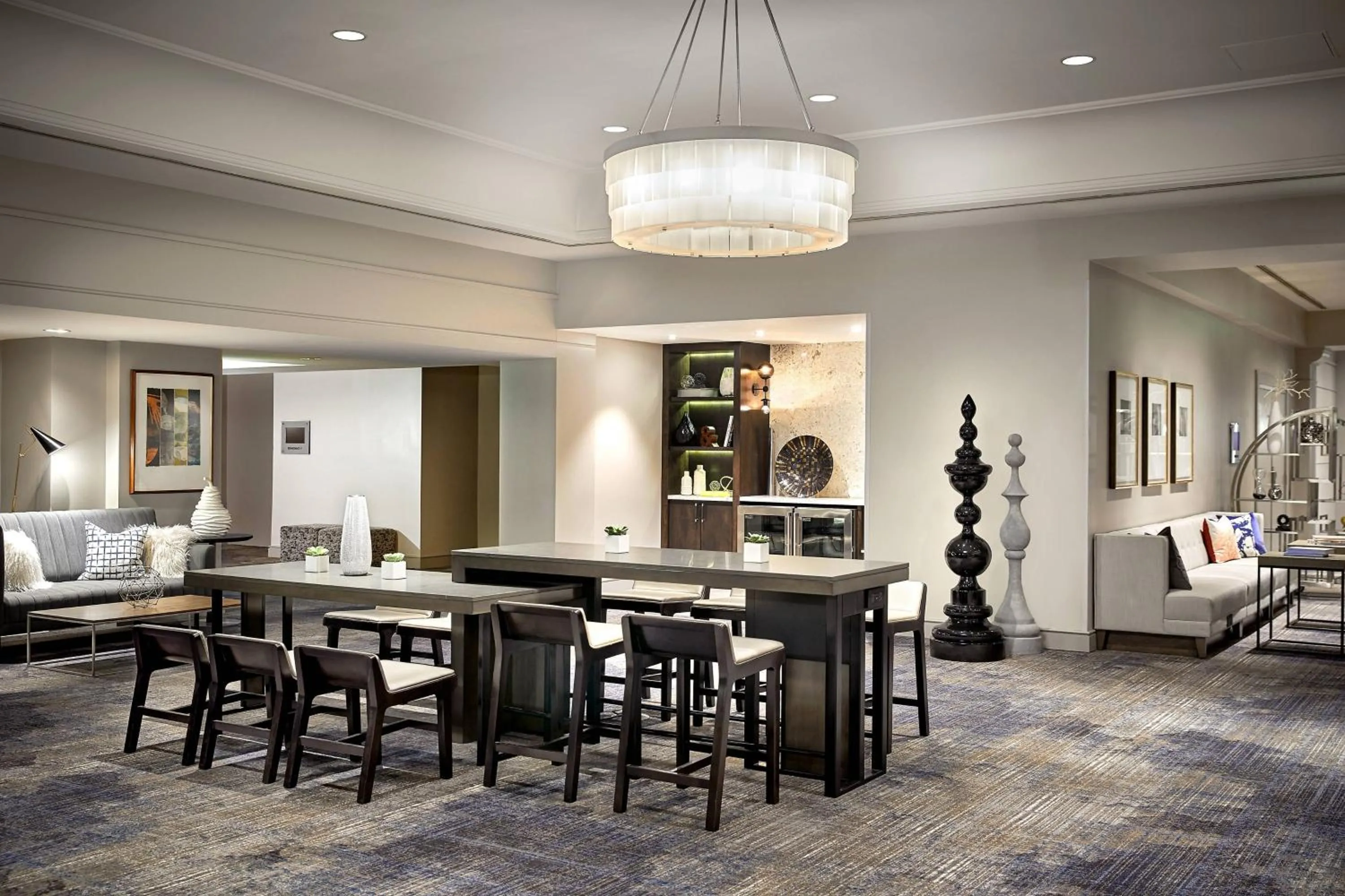 Meeting/conference room in Renaissance Los Angeles Airport Hotel