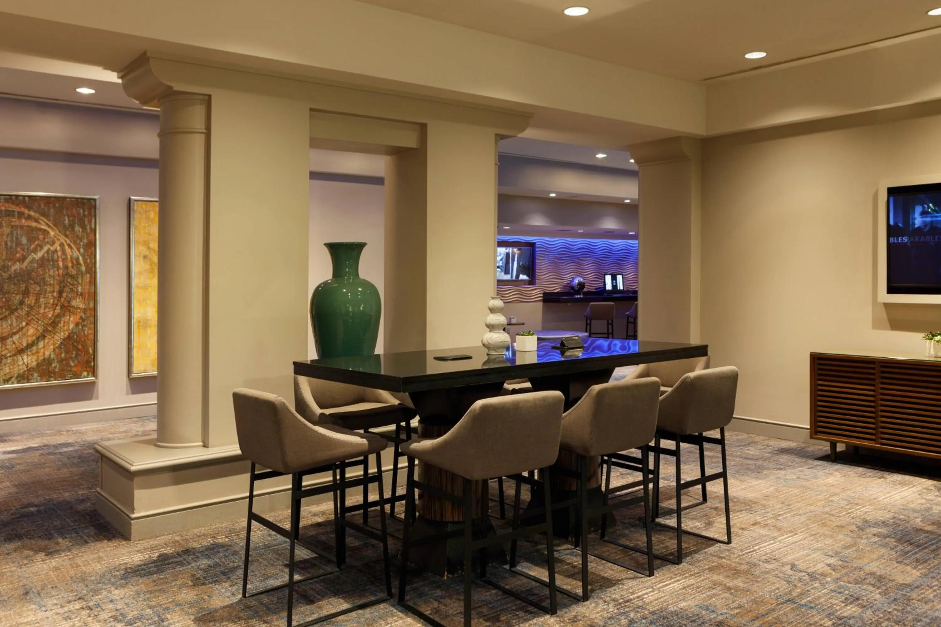 Meeting/conference room in Renaissance Los Angeles Airport Hotel