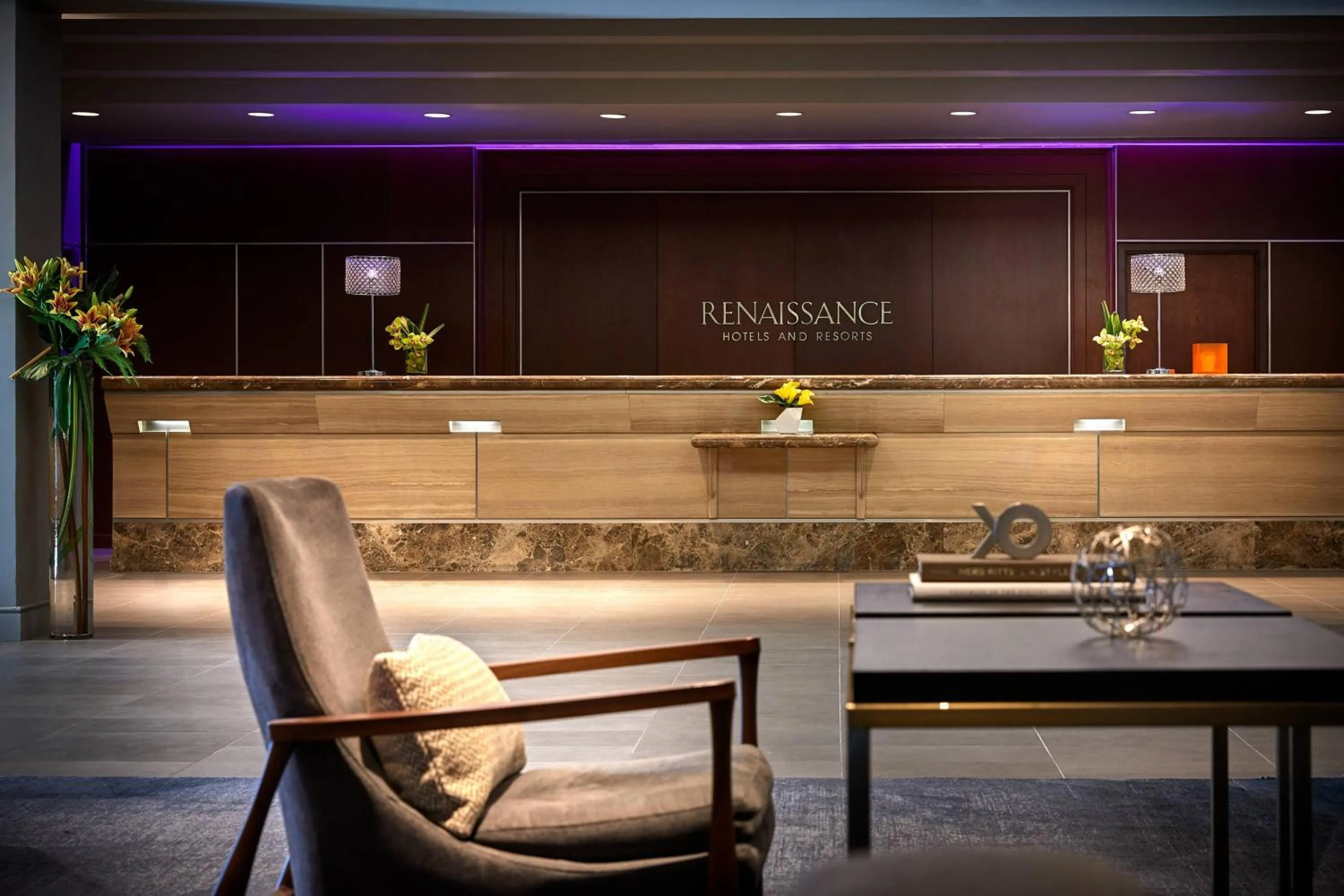 Lobby or reception in Renaissance Los Angeles Airport Hotel